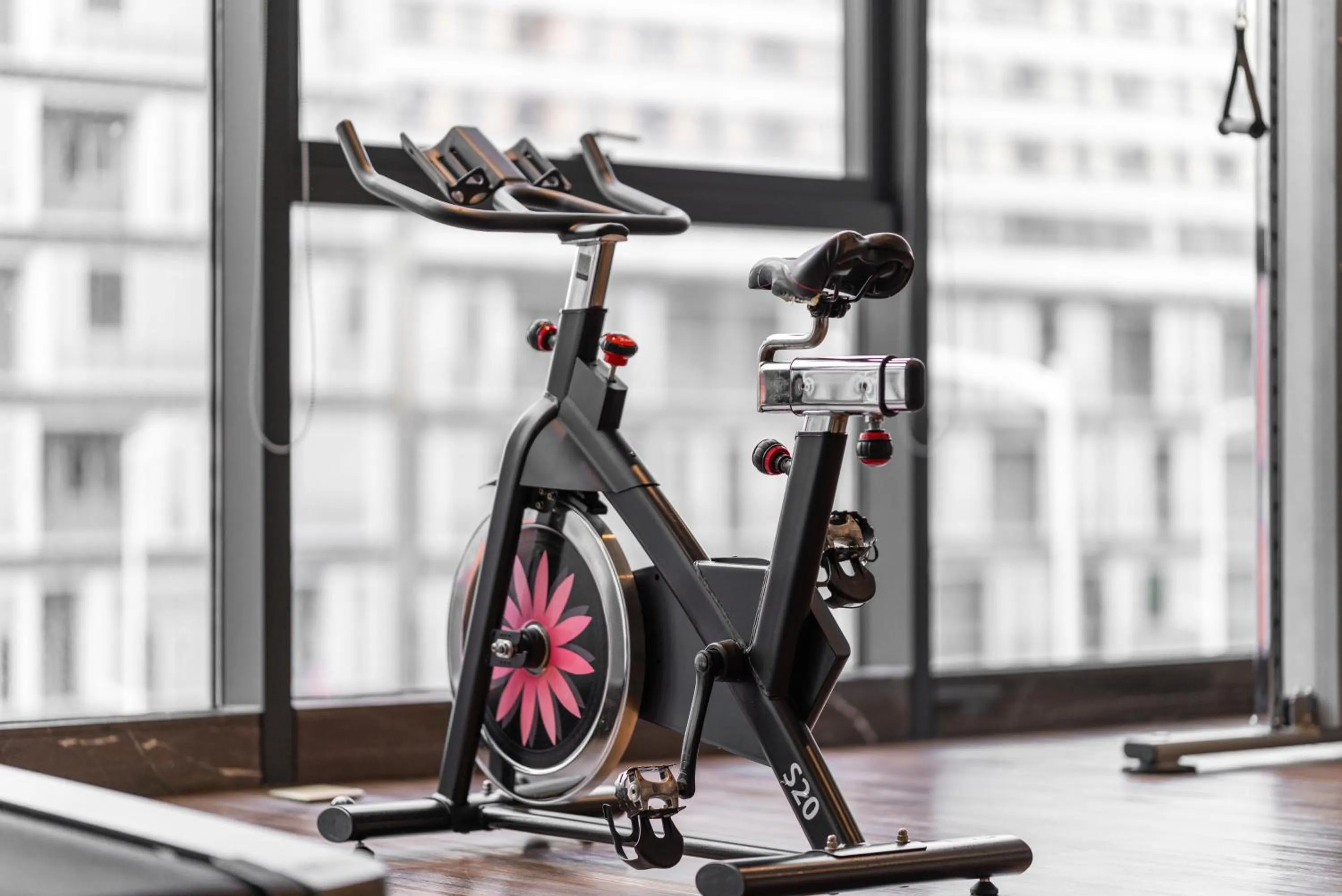 Fitness centre/facilities in Holiday Inn Express Shenzhen Longhua by IHG