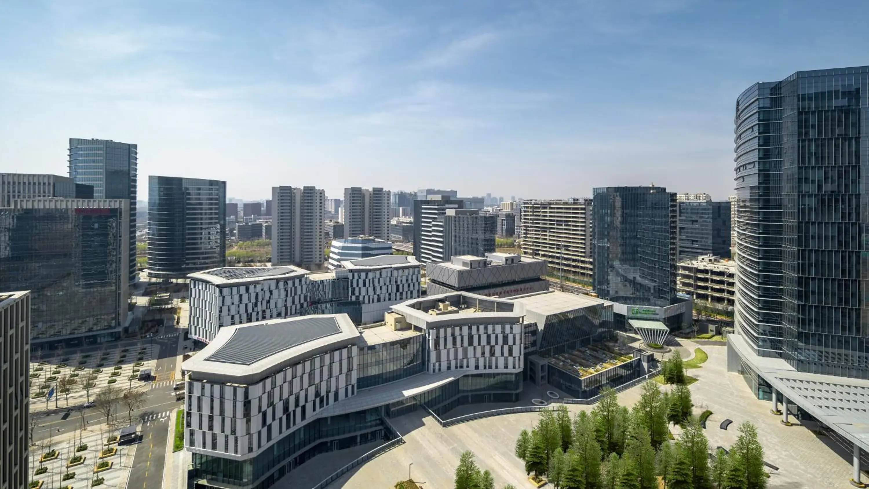 Property building in Holiday Inn Express Beijing Yizhuang Tongminghu Property building in Holiday Inn Express Beijing Yizhuang Tongminghu