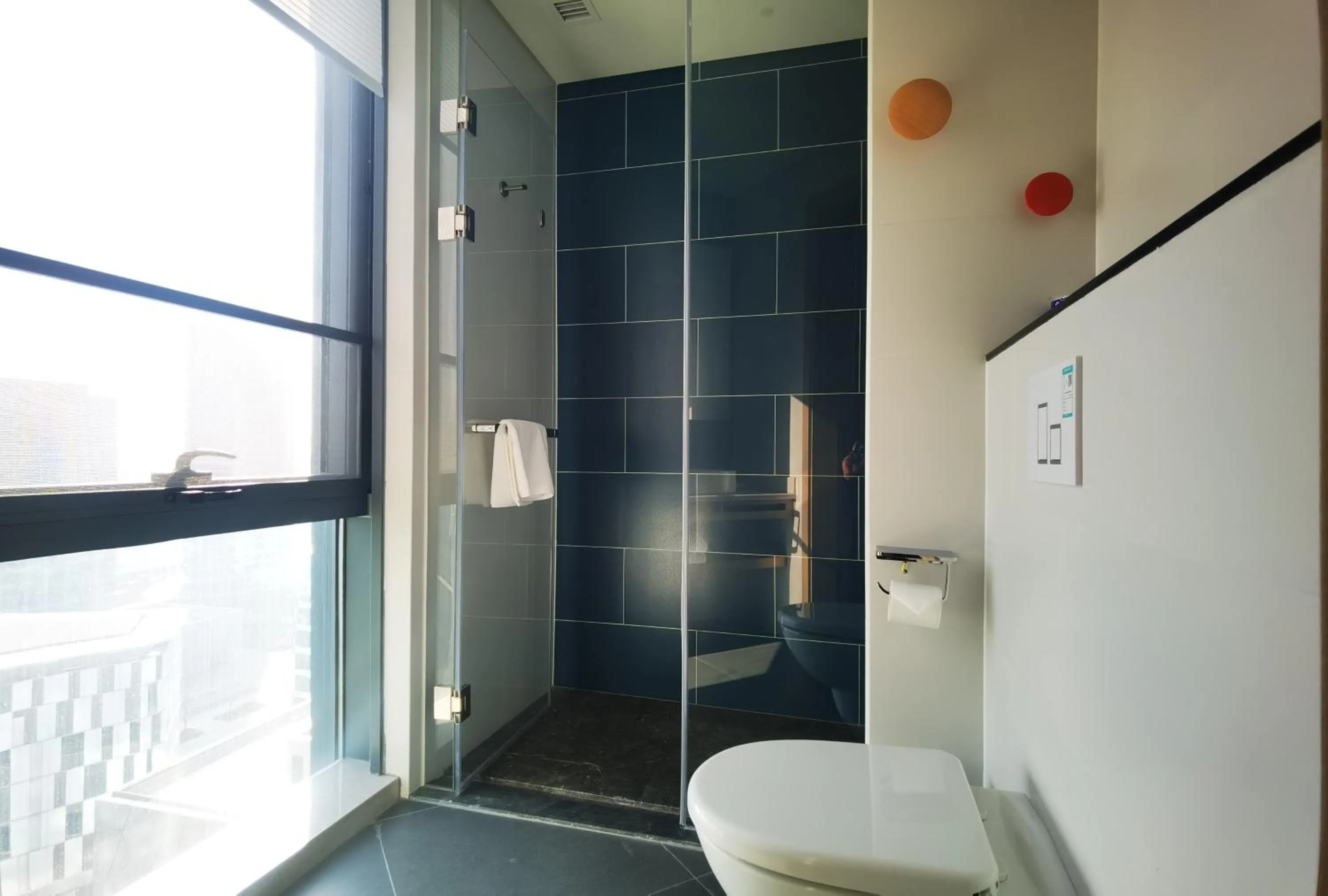 Photo of the whole room in Holiday Inn Express Beijing Yizhuang Tongminghu