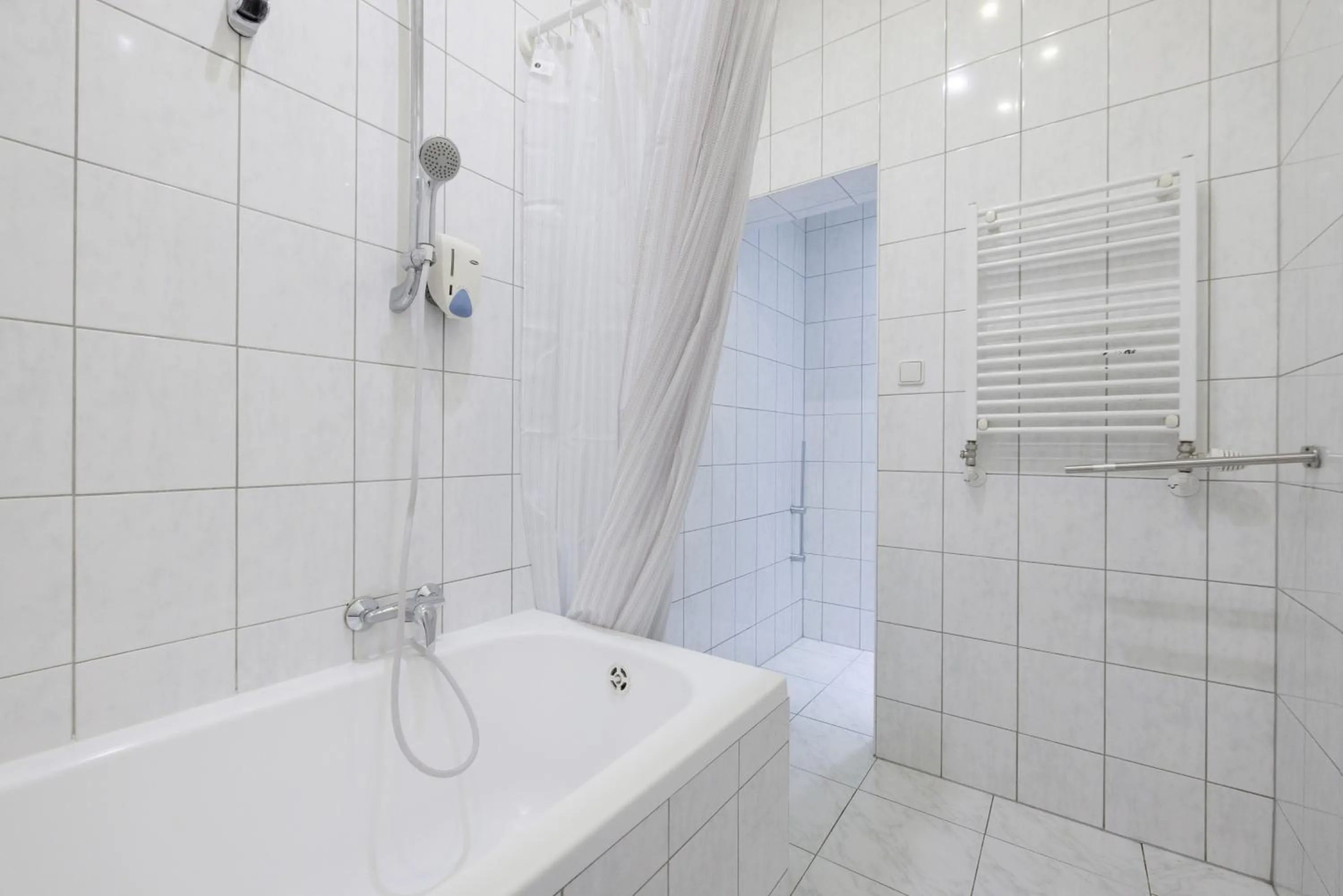 Bathroom in Pension San Francisco