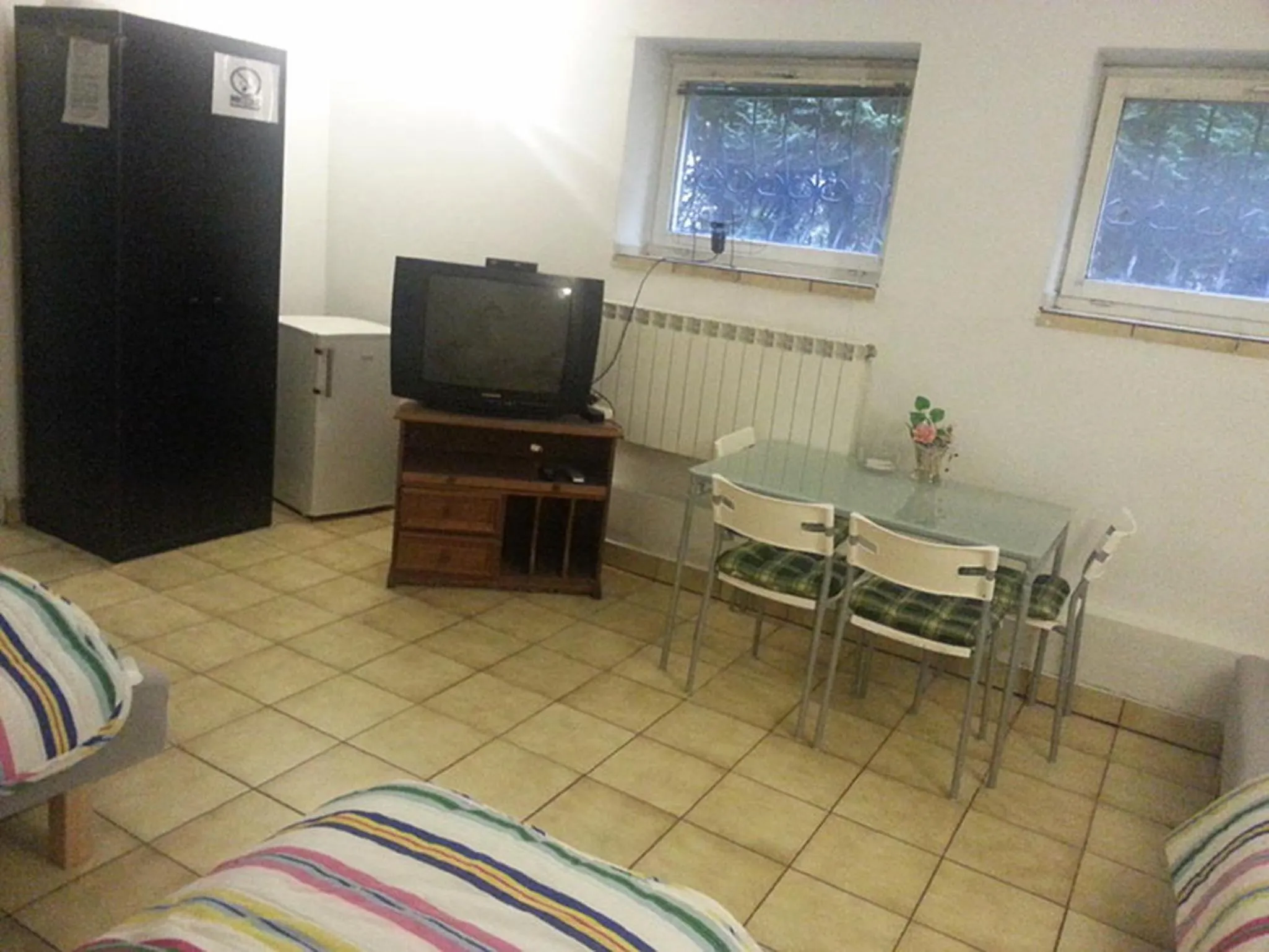 Photo of the whole room in Green Country Hostel