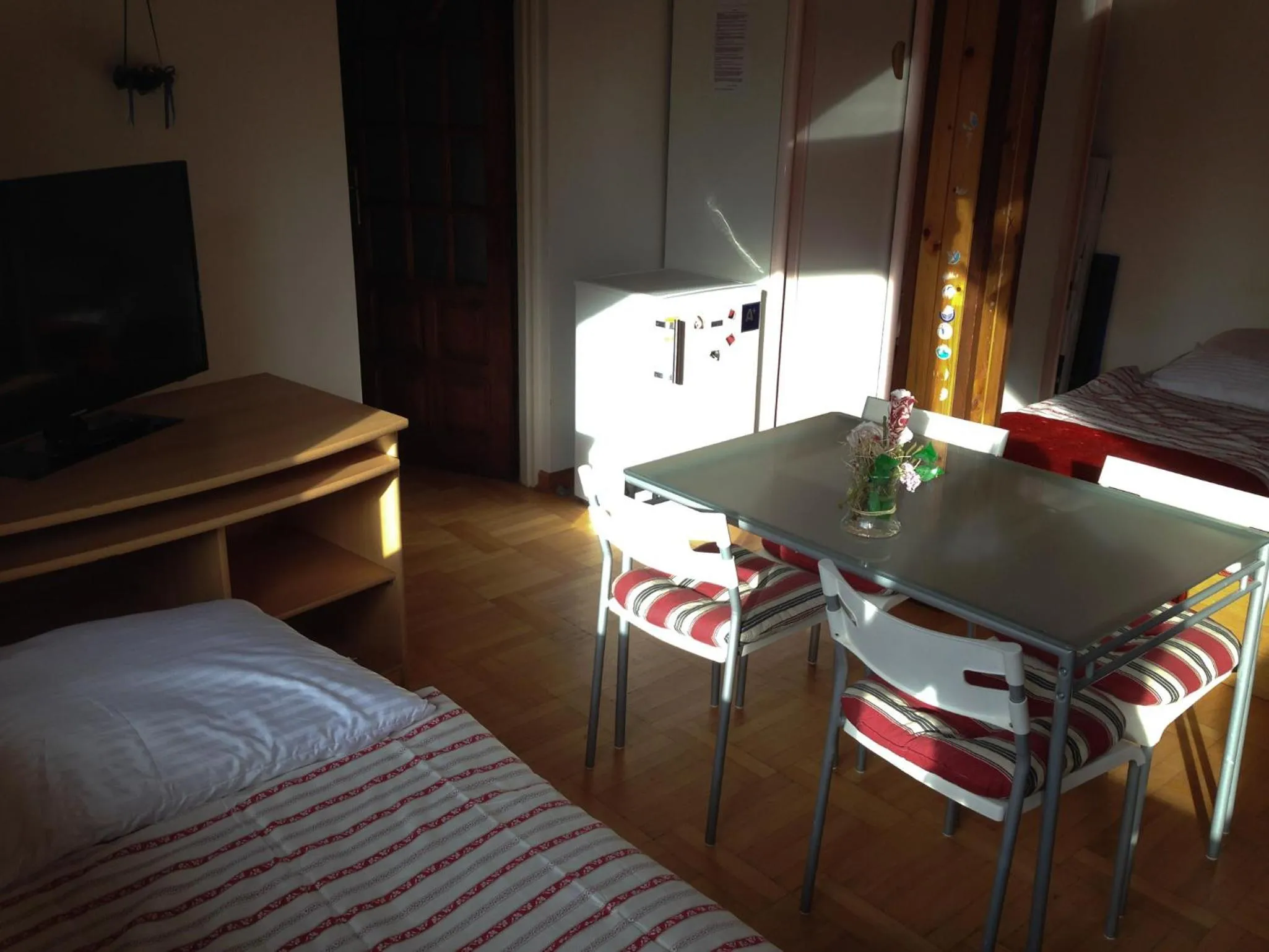Photo of the whole room, Bed in Green Country Hostel