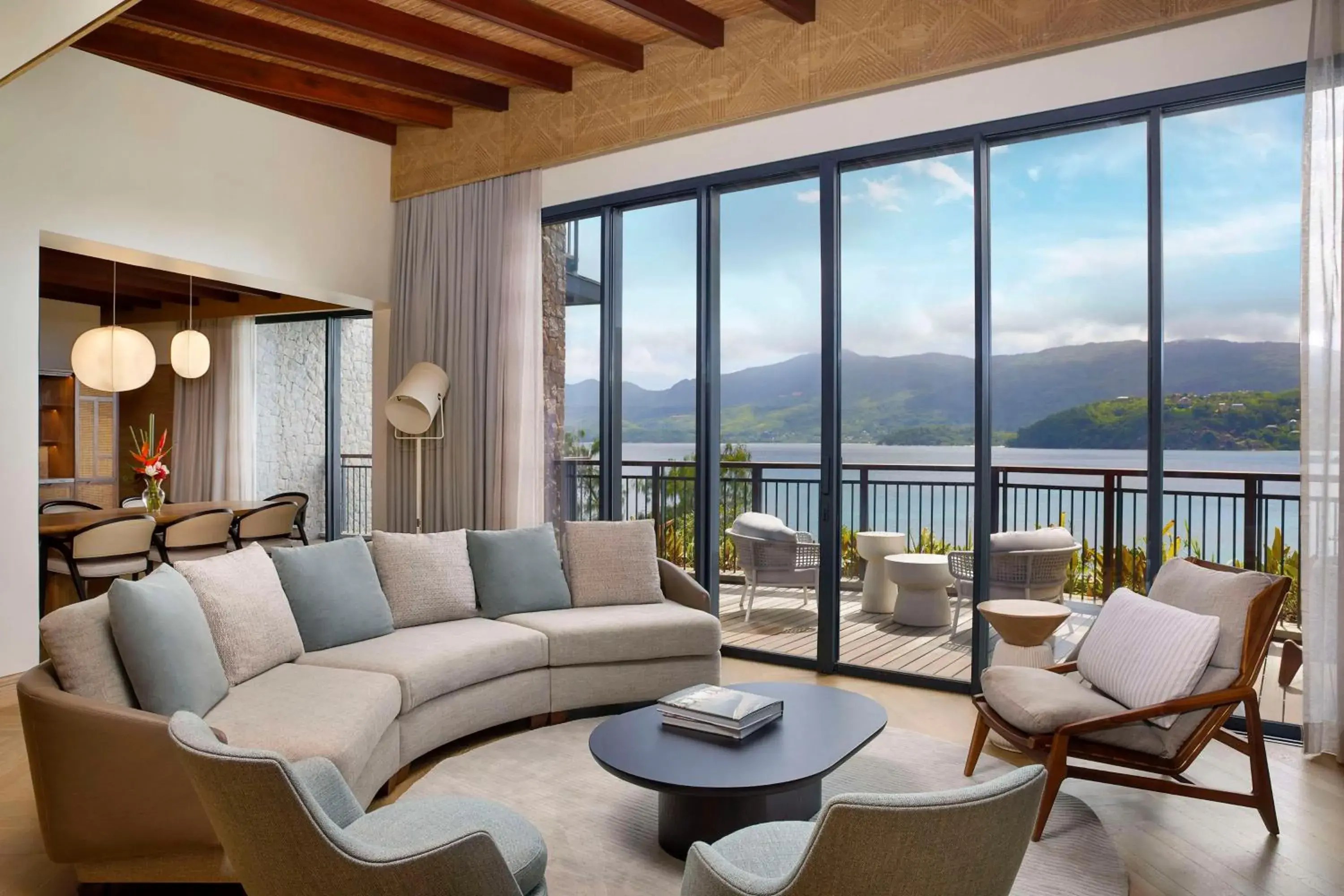 Living room in Mango House Seychelles, LXR Hotels & Resorts Living room in Mango House Seychelles, LXR Hotels & Resorts