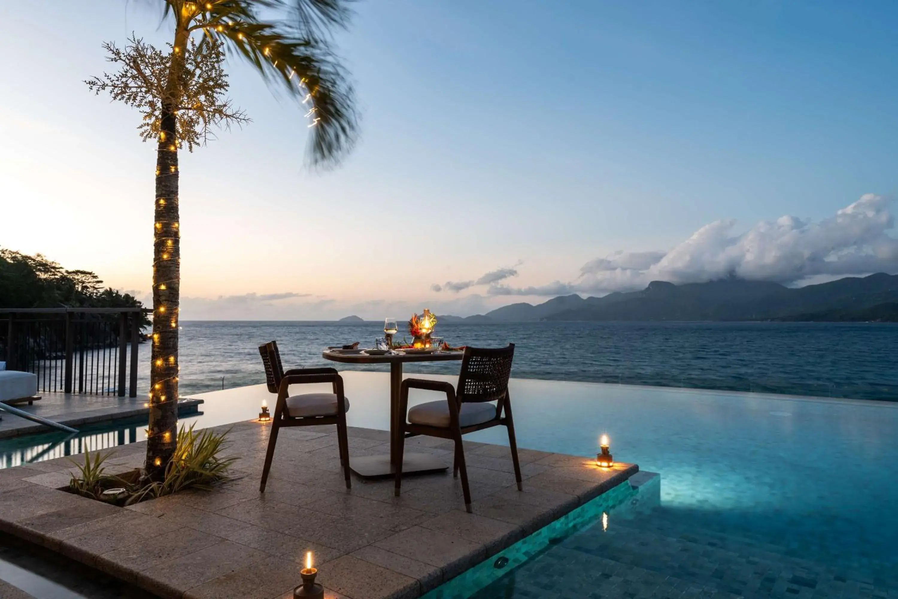 Pool view in Mango House Seychelles, LXR Hotels & Resorts Pool view in Mango House Seychelles, LXR Hotels & Resorts