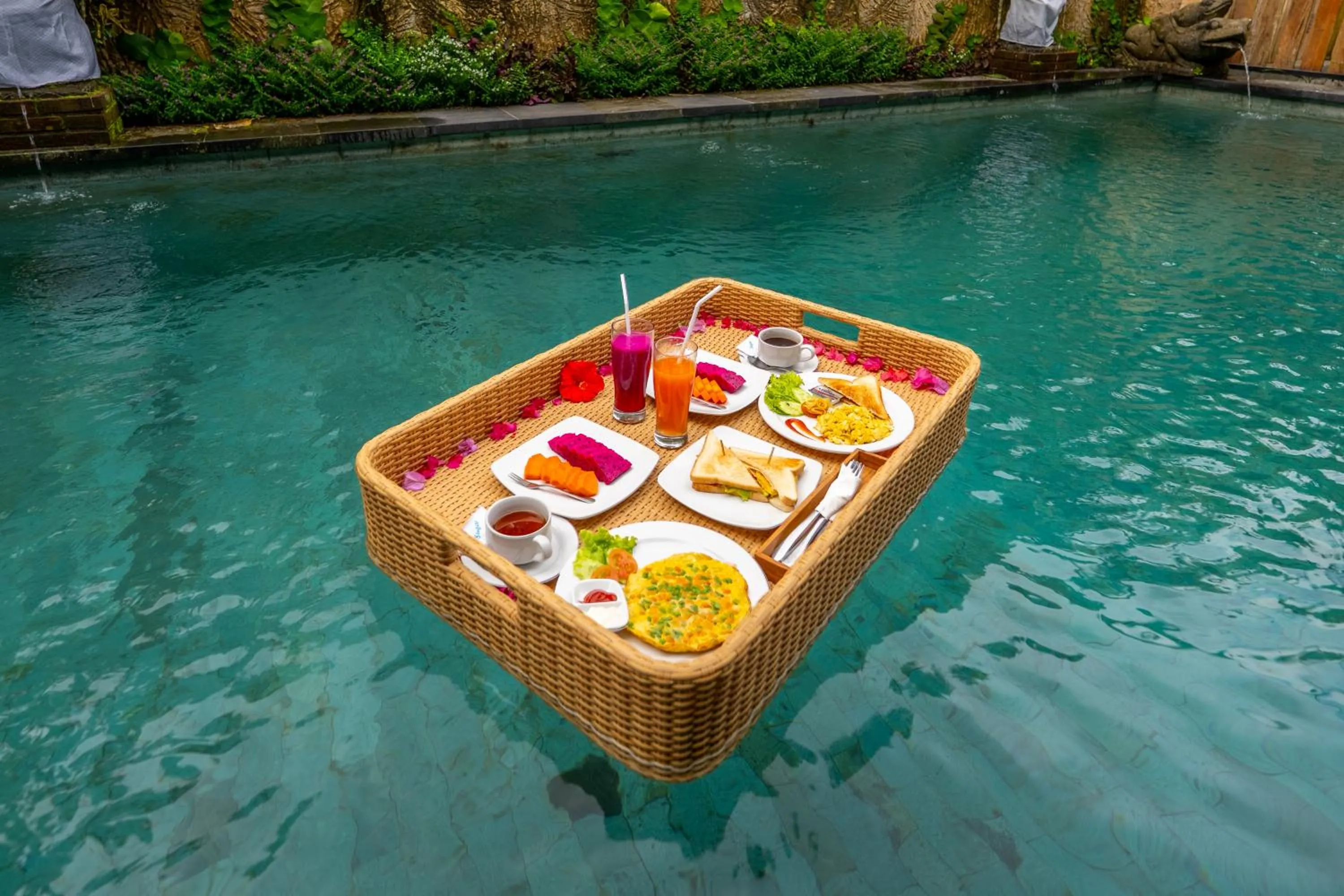 Breakfast in Prayatna Villas