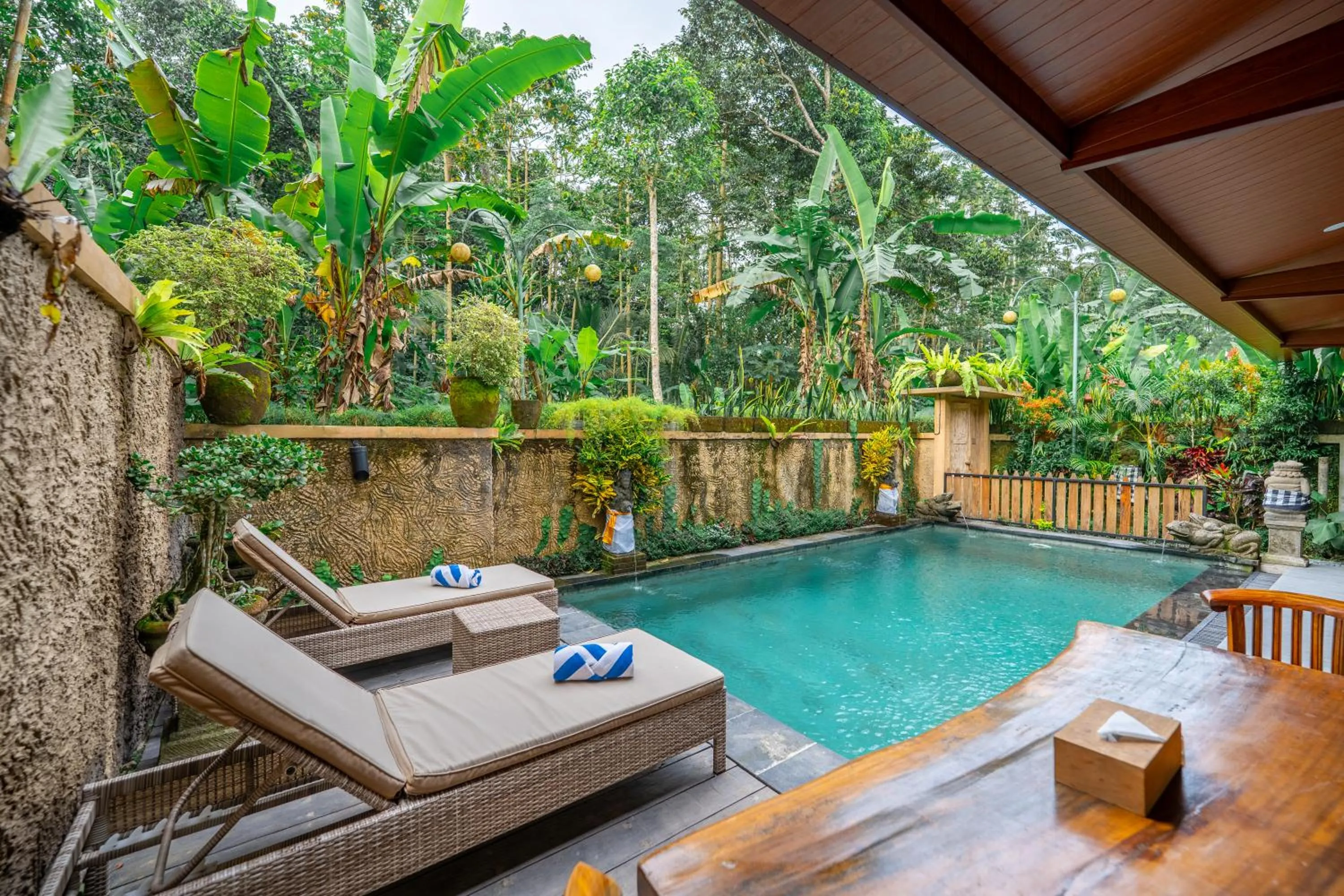 Pool view in Prayatna Villas