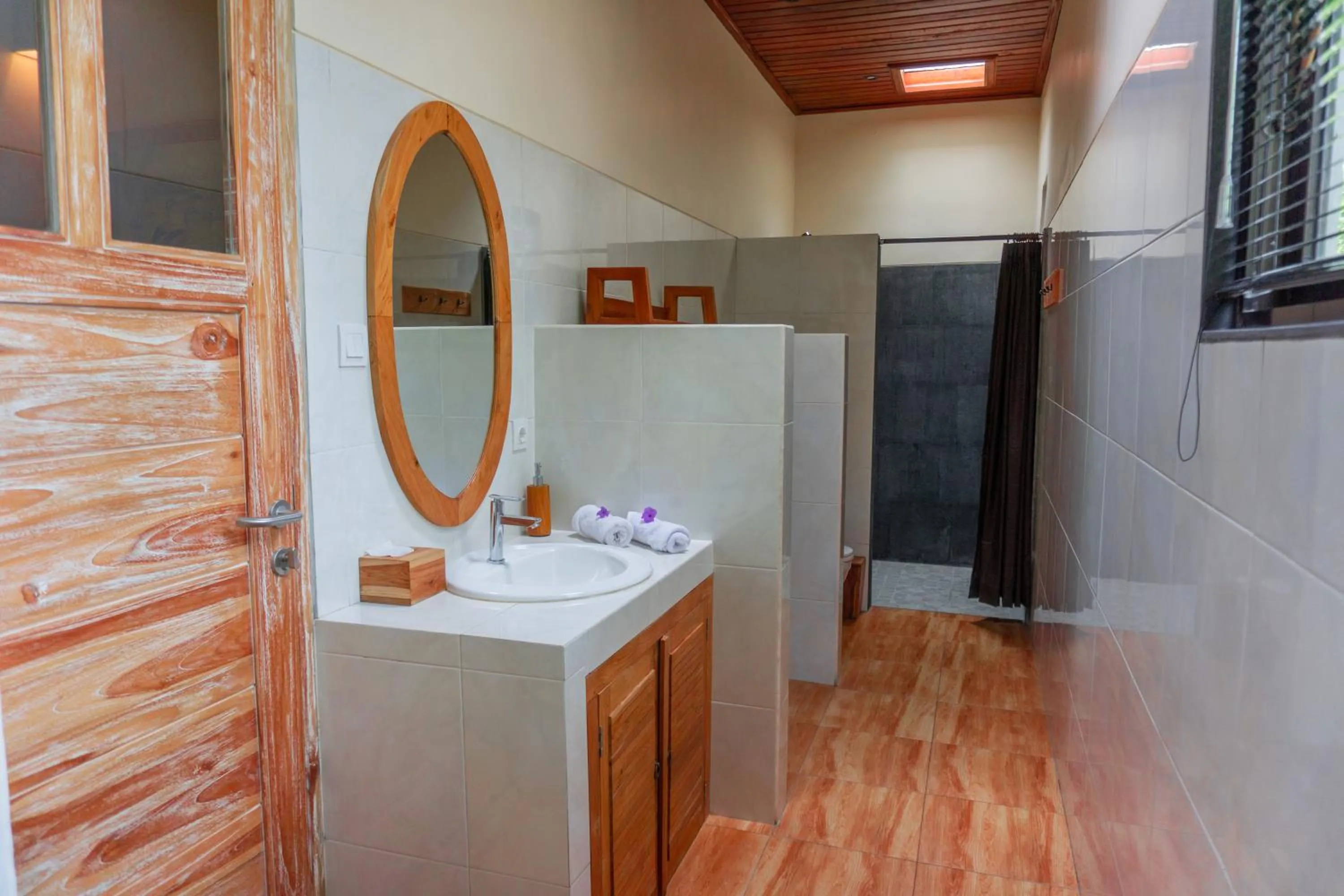 Bathroom in Prayatna Villas