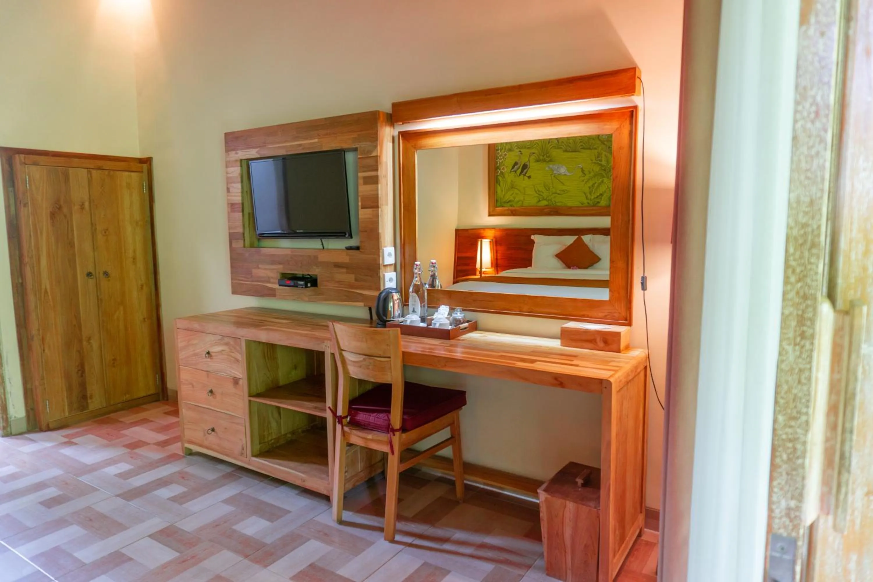 TV and multimedia in Prayatna Villas