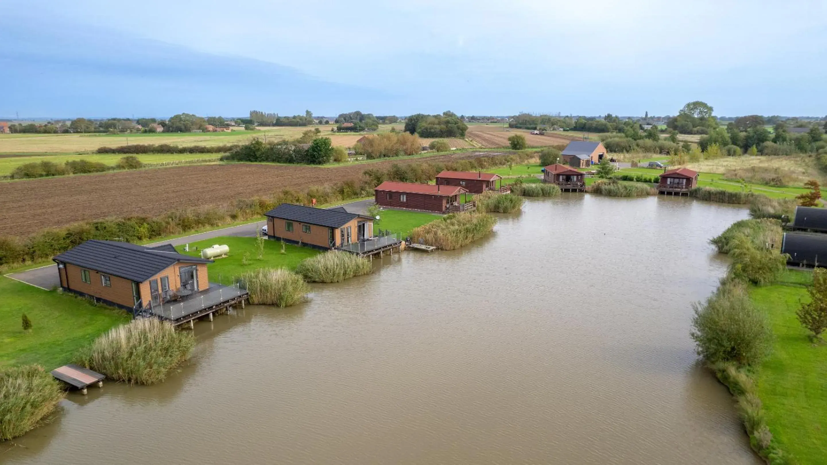 Lakeside Fishing Cabins Lakeside Fishing Cabins
