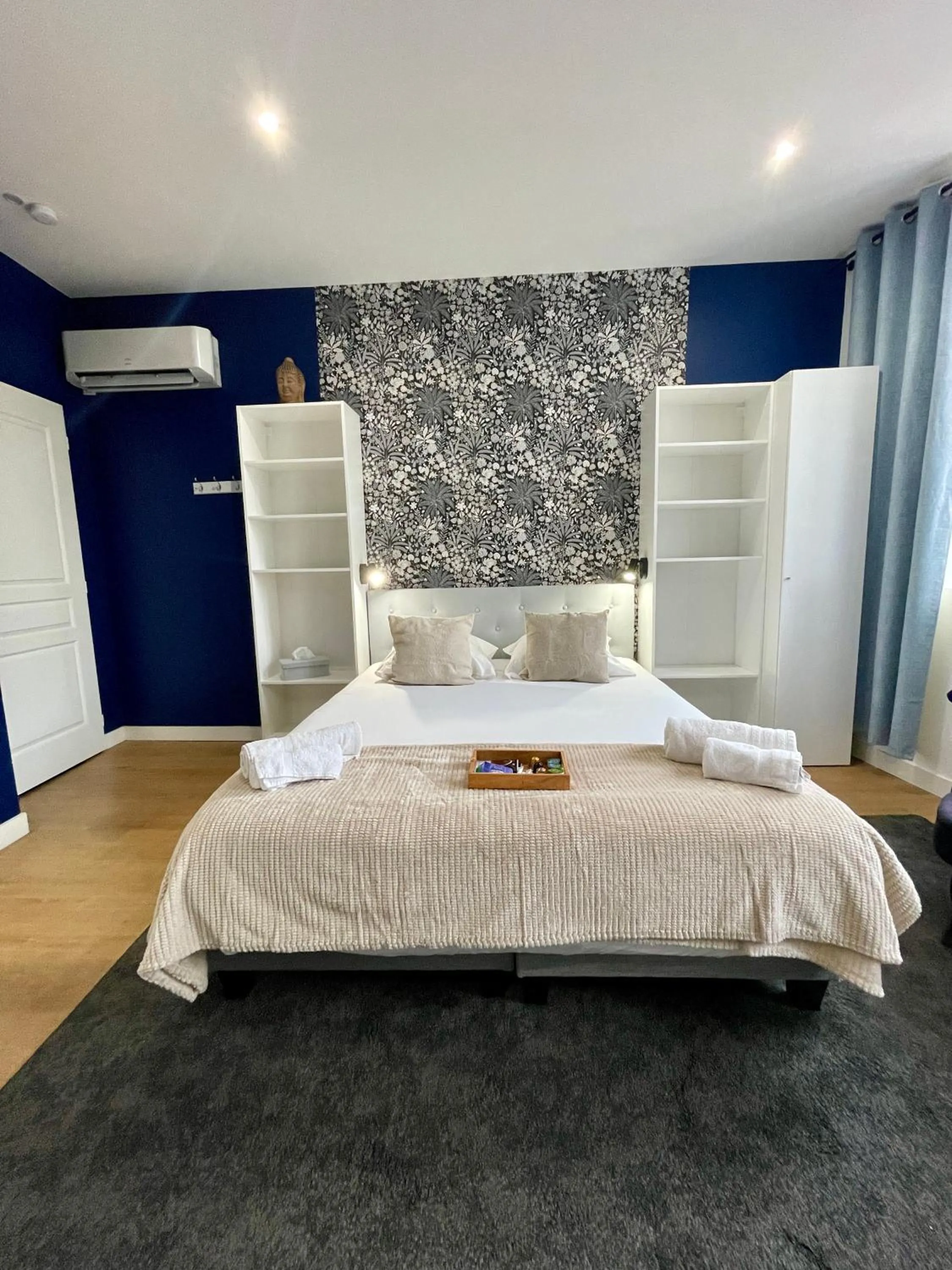 Bed in Hotel LA PLACE