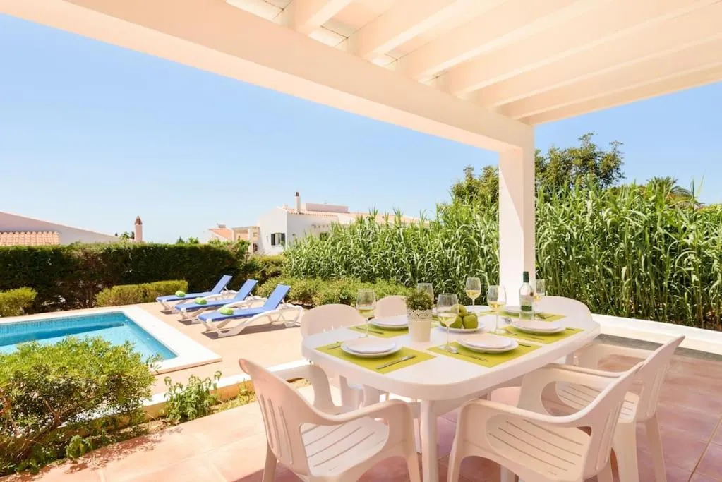 Dining area in Villa Rose