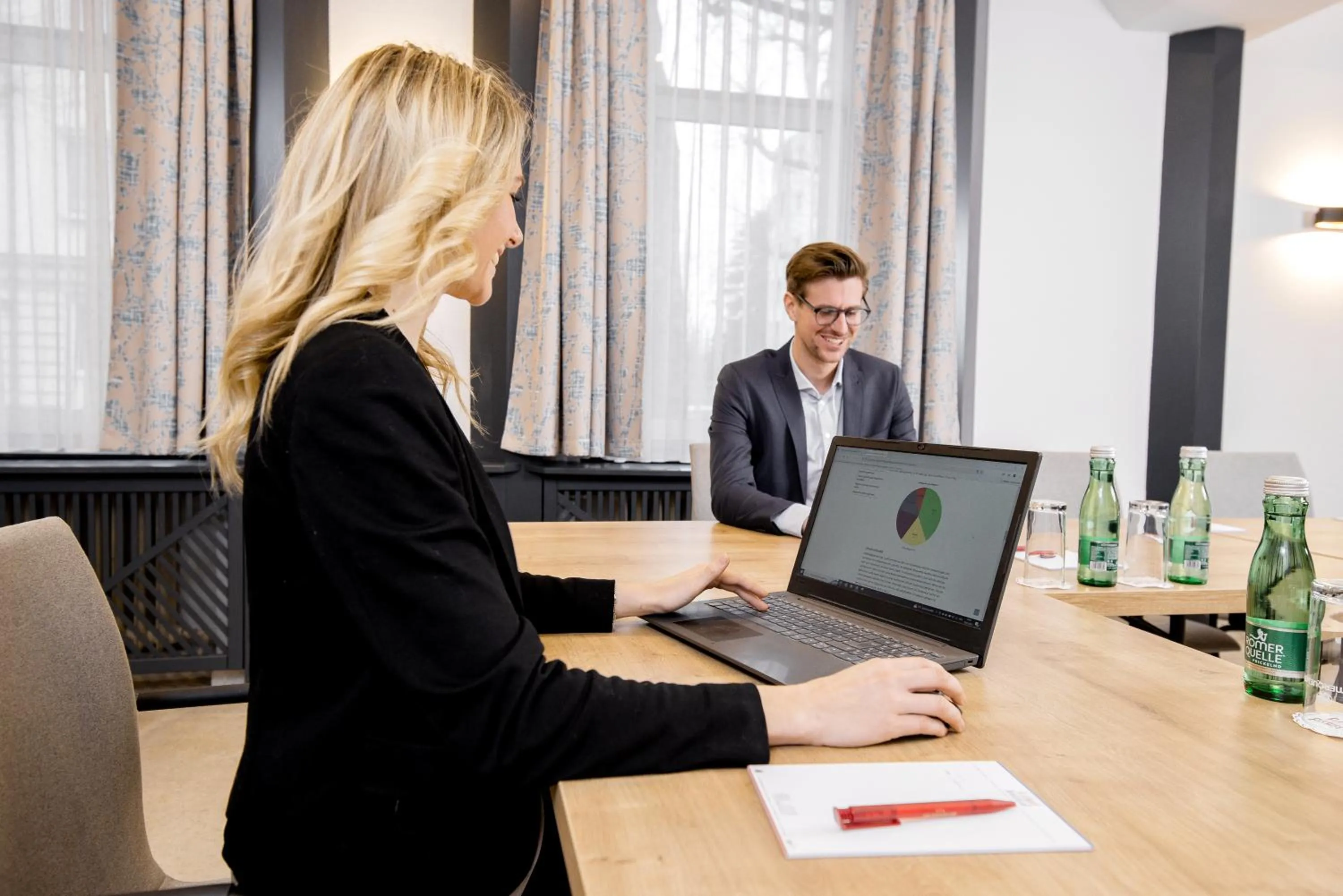 People in Hotel Bayrischer Hof