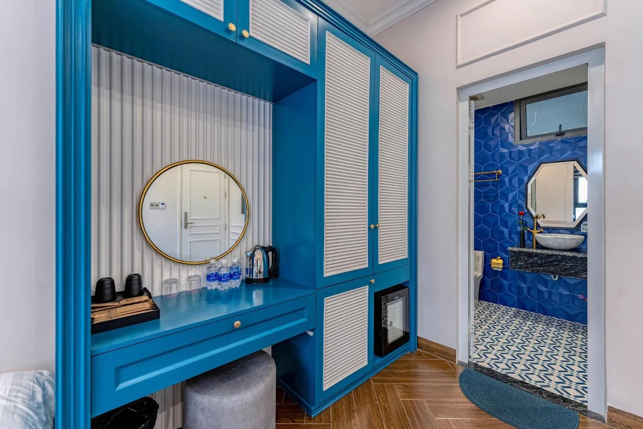 Bathroom in Padona Hotel