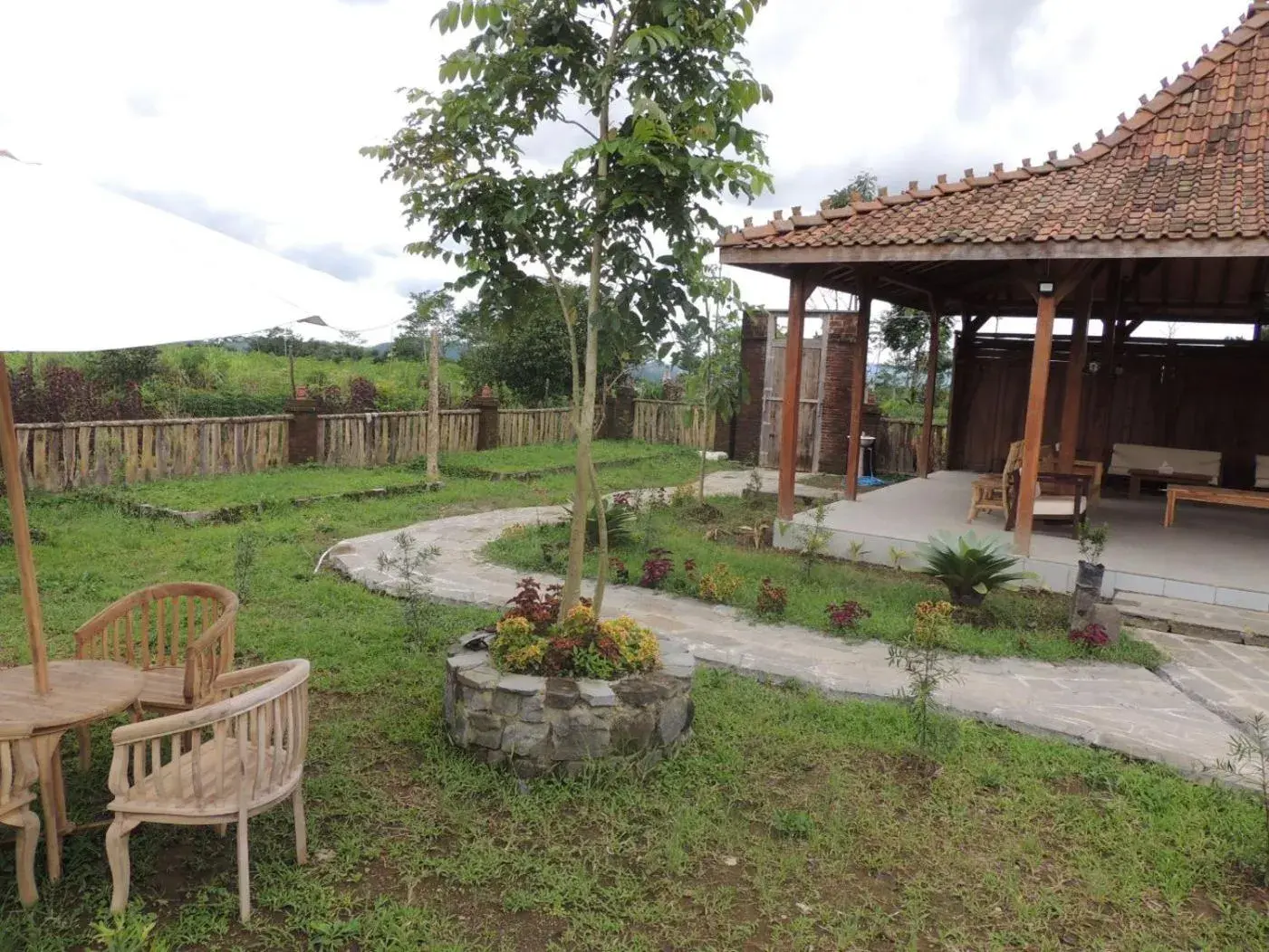 Property building in Singgasana Villa & Resto Property building in Singgasana Villa & Resto