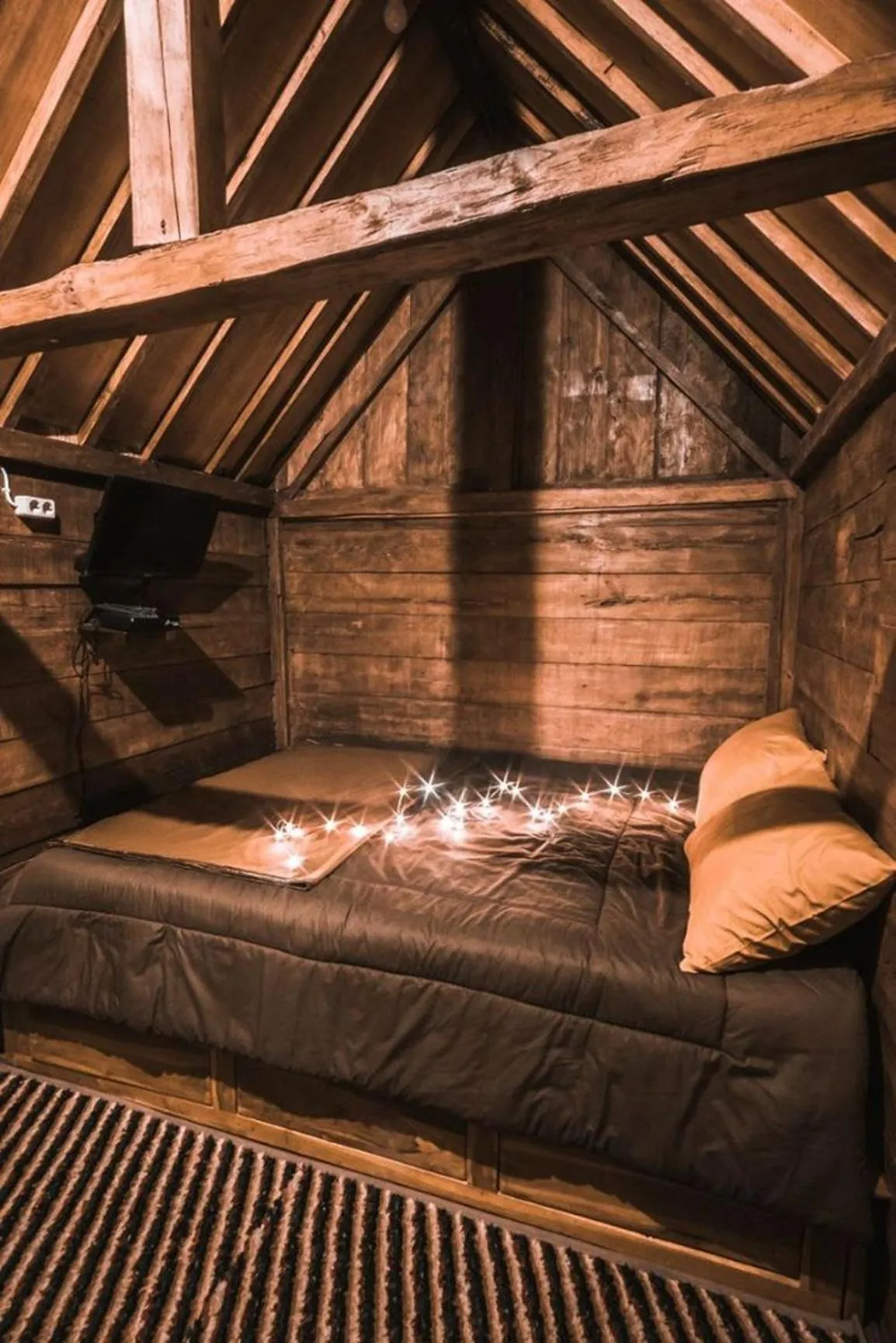 Standard Double Room in Singgasana Villa & Resto