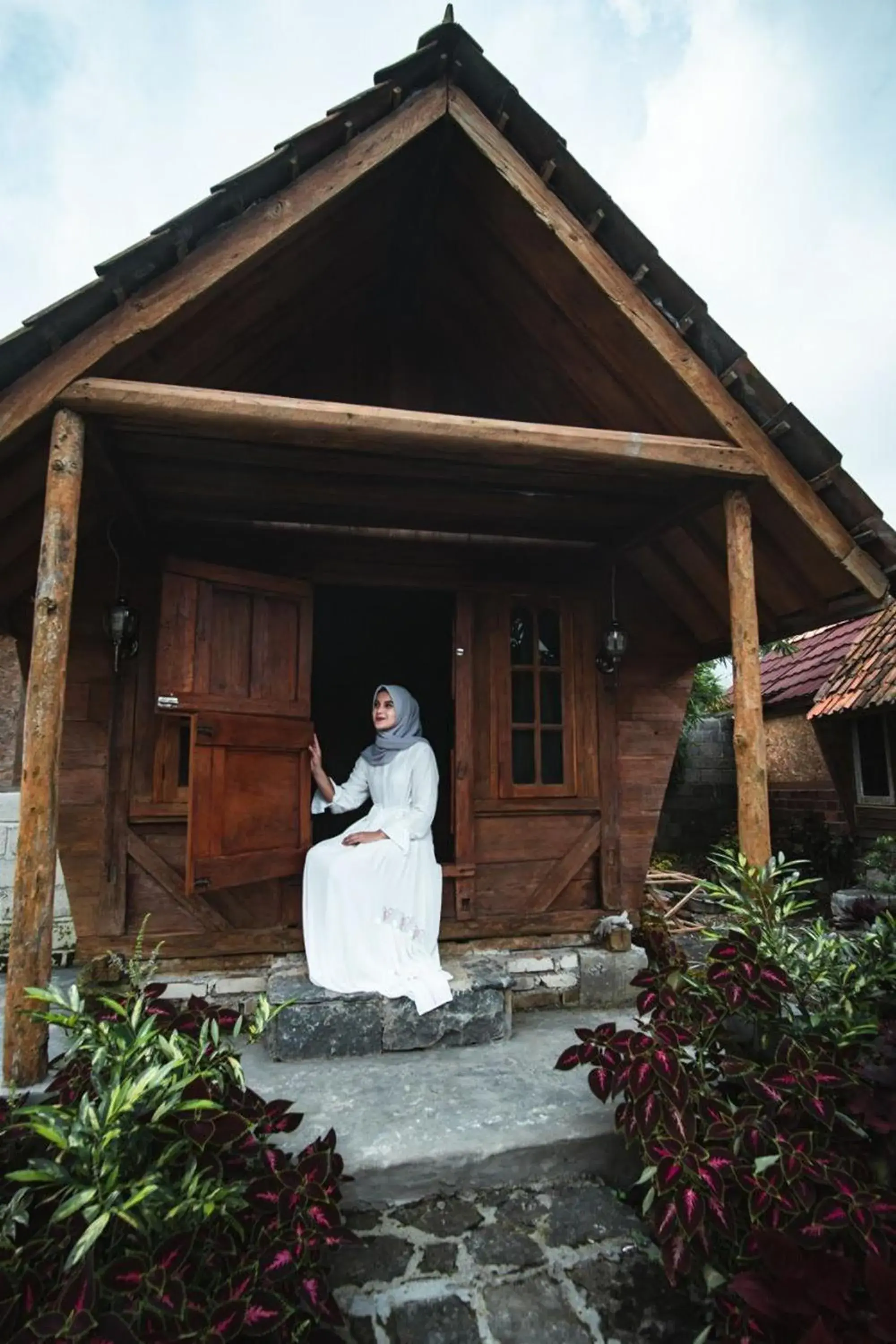 Property building in Singgasana Villa & Resto Property building in Singgasana Villa & Resto