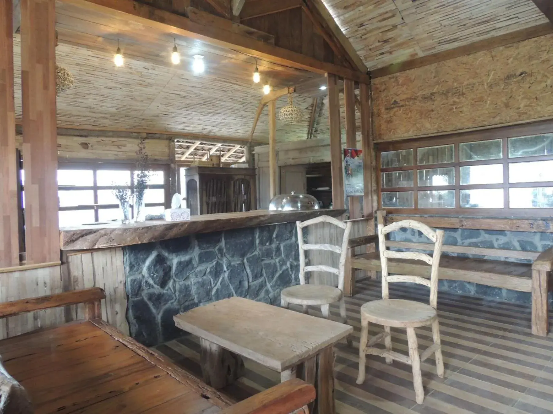 Property building in Singgasana Villa & Resto Property building in Singgasana Villa & Resto