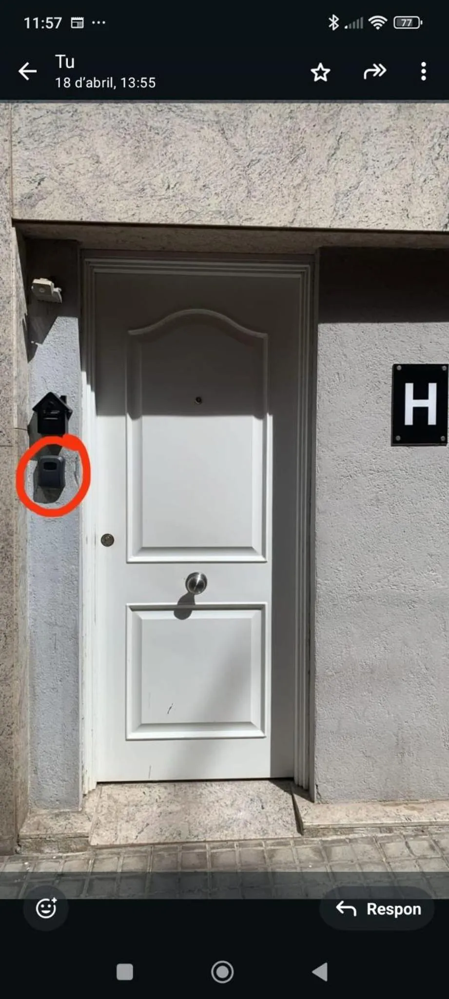 Property building in Hostal Urban Basic