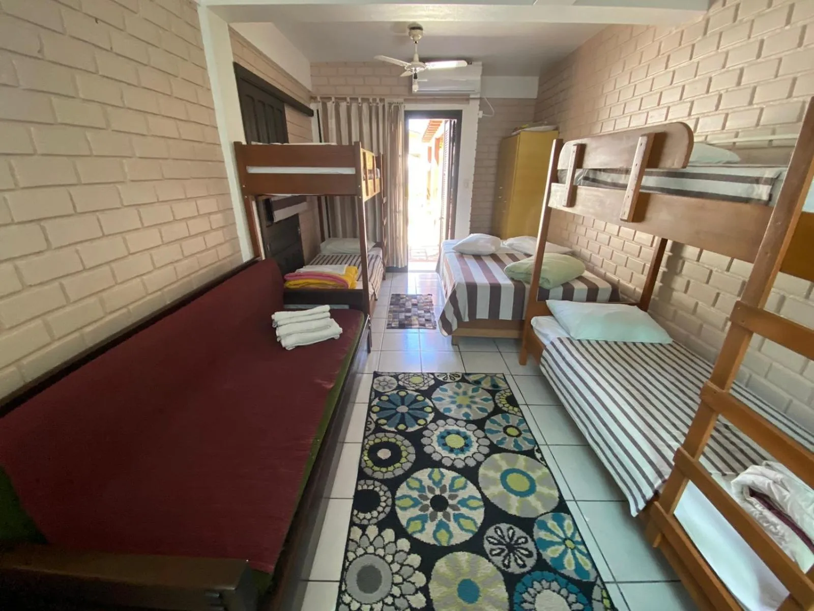 Hotel Nelly