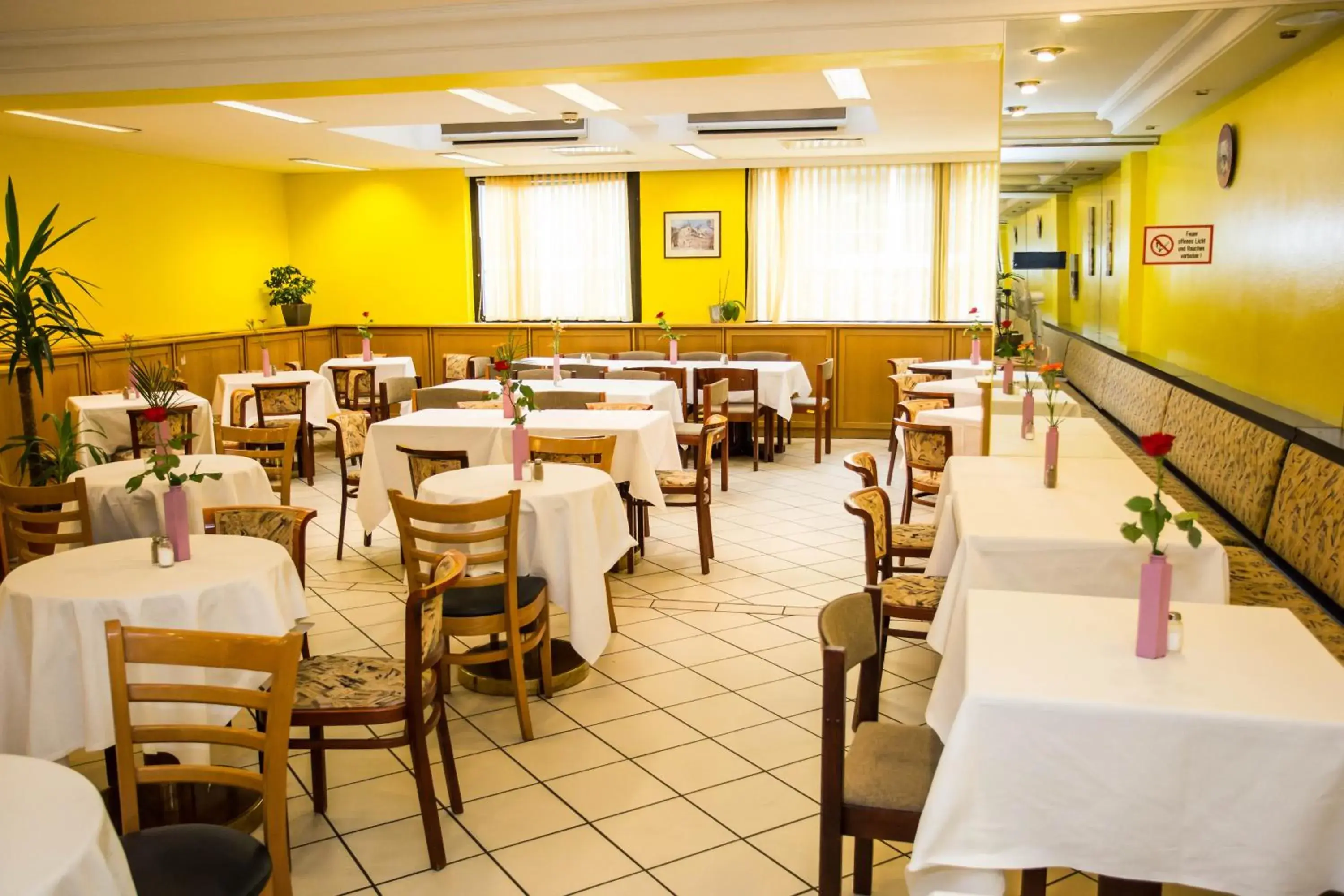 Restaurant/places to eat in Hotel Geblergasse Restaurant/places to eat in Hotel Geblergasse