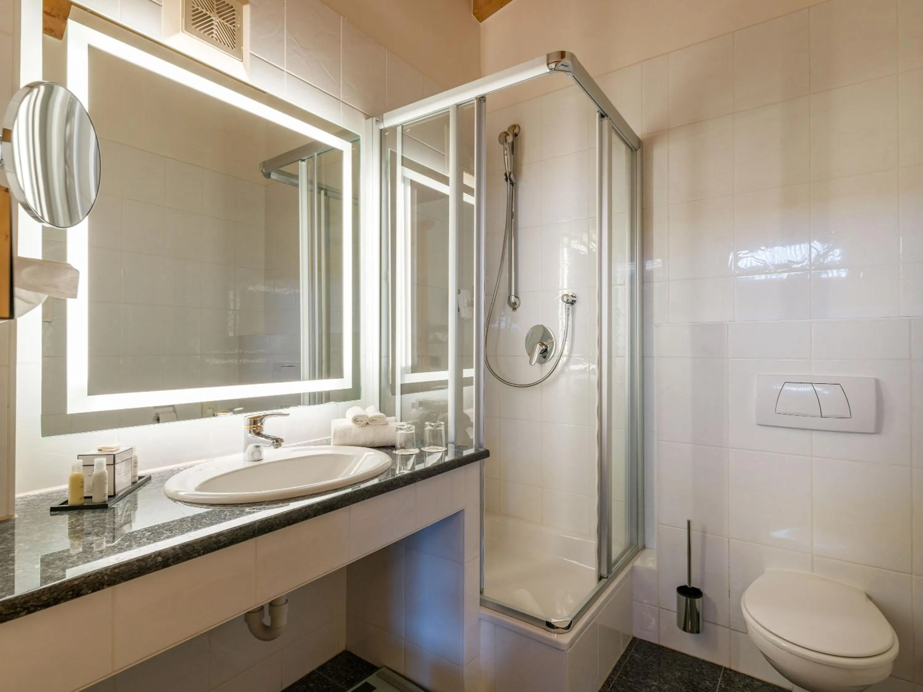 Shower in Hotel & Spa Sonne 4 Sterne Superior