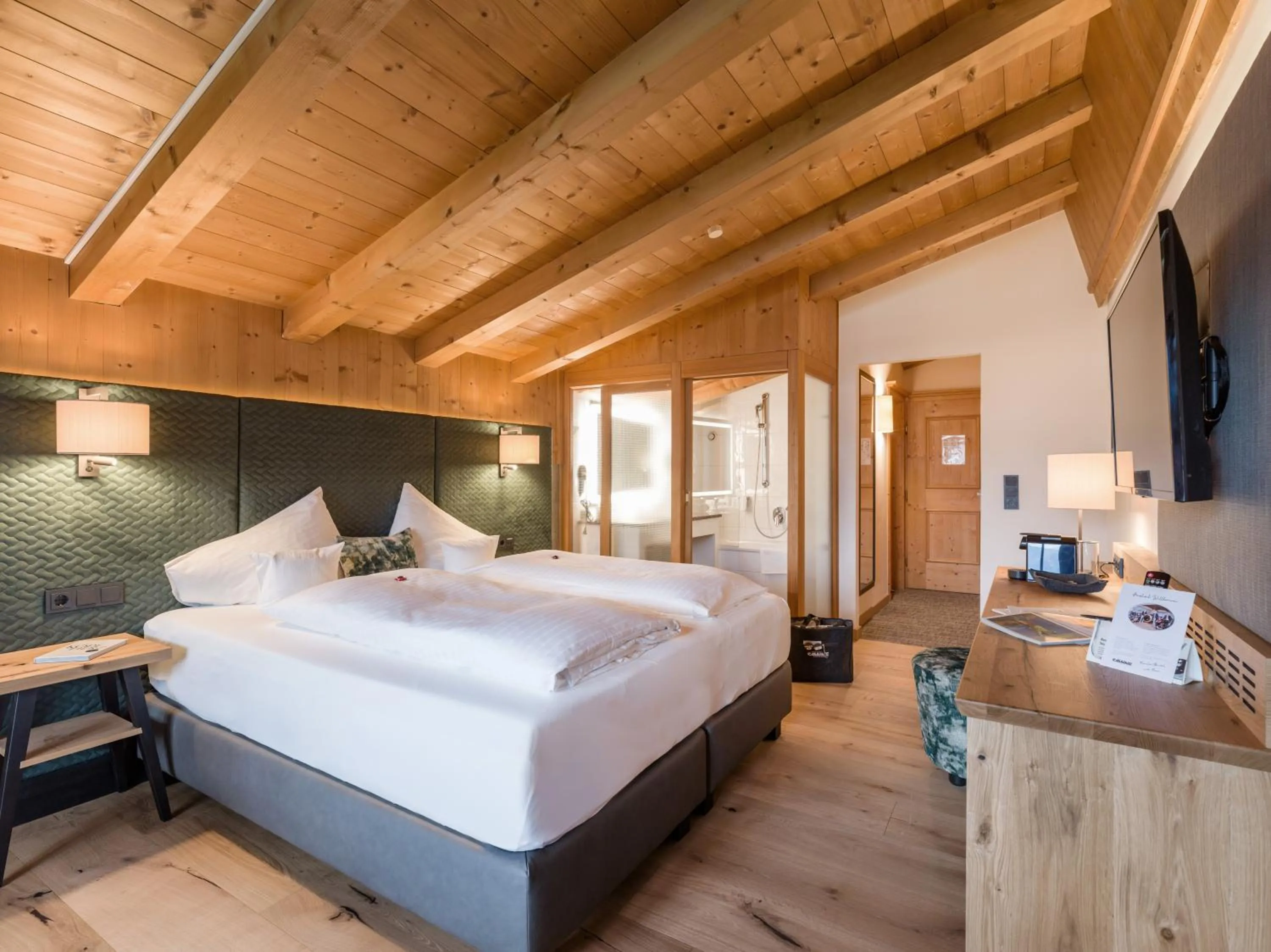 Bed in Hotel & Spa Sonne 4 Sterne Superior