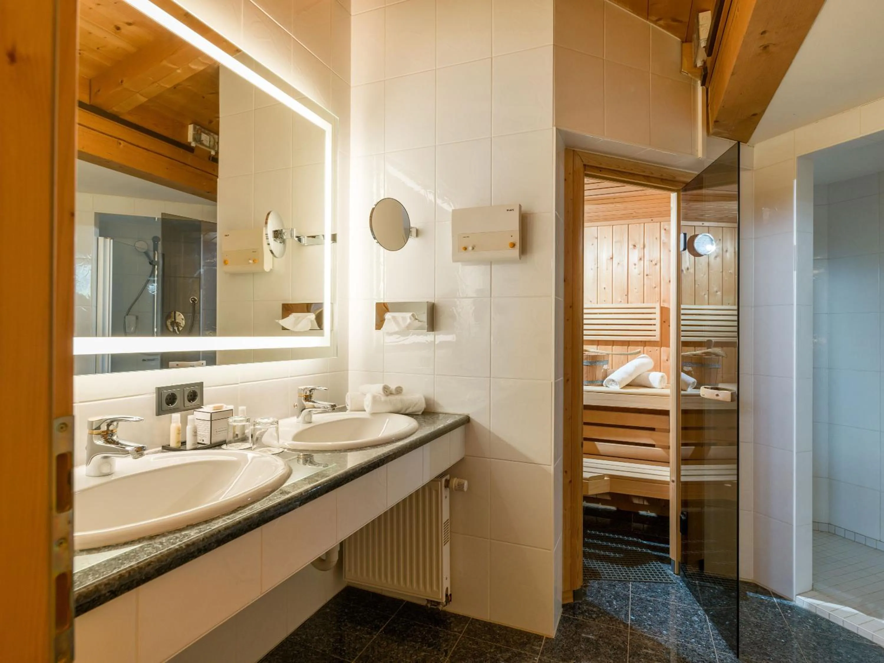Bathroom in Hotel & Spa Sonne 4 Sterne Superior