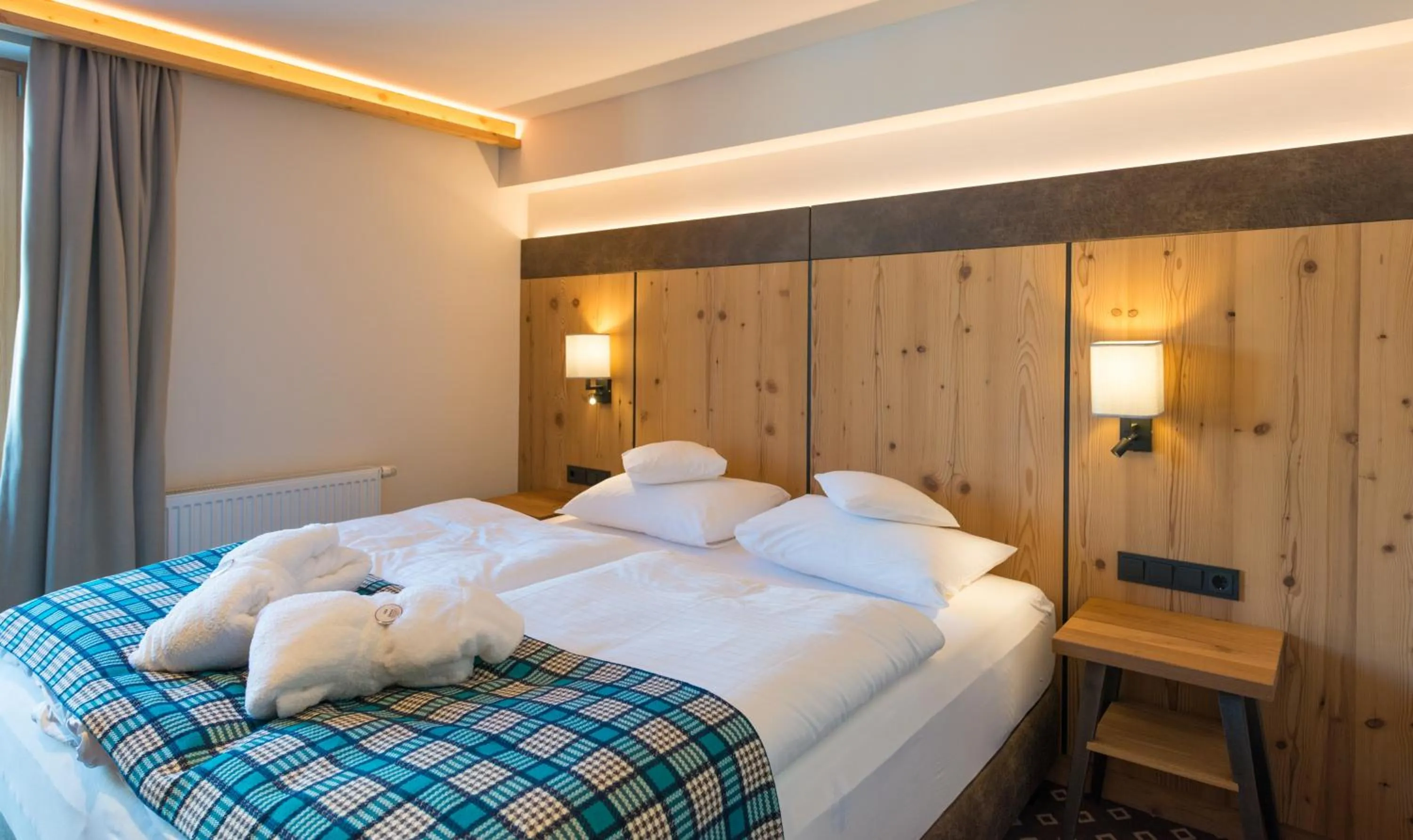 Bed in Hotel & Spa Sonne 4 Sterne Superior