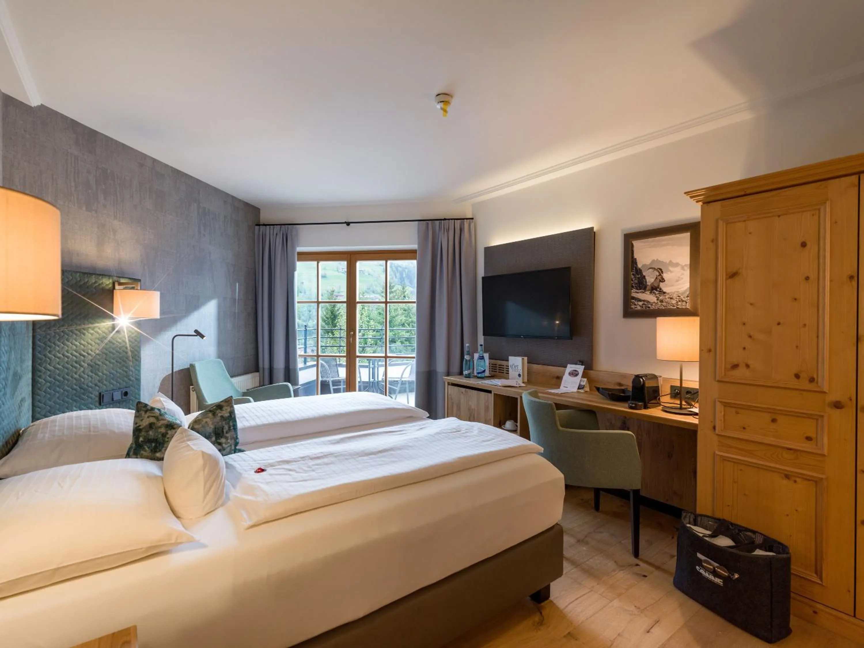 Bed in Hotel & Spa Sonne 4 Sterne Superior