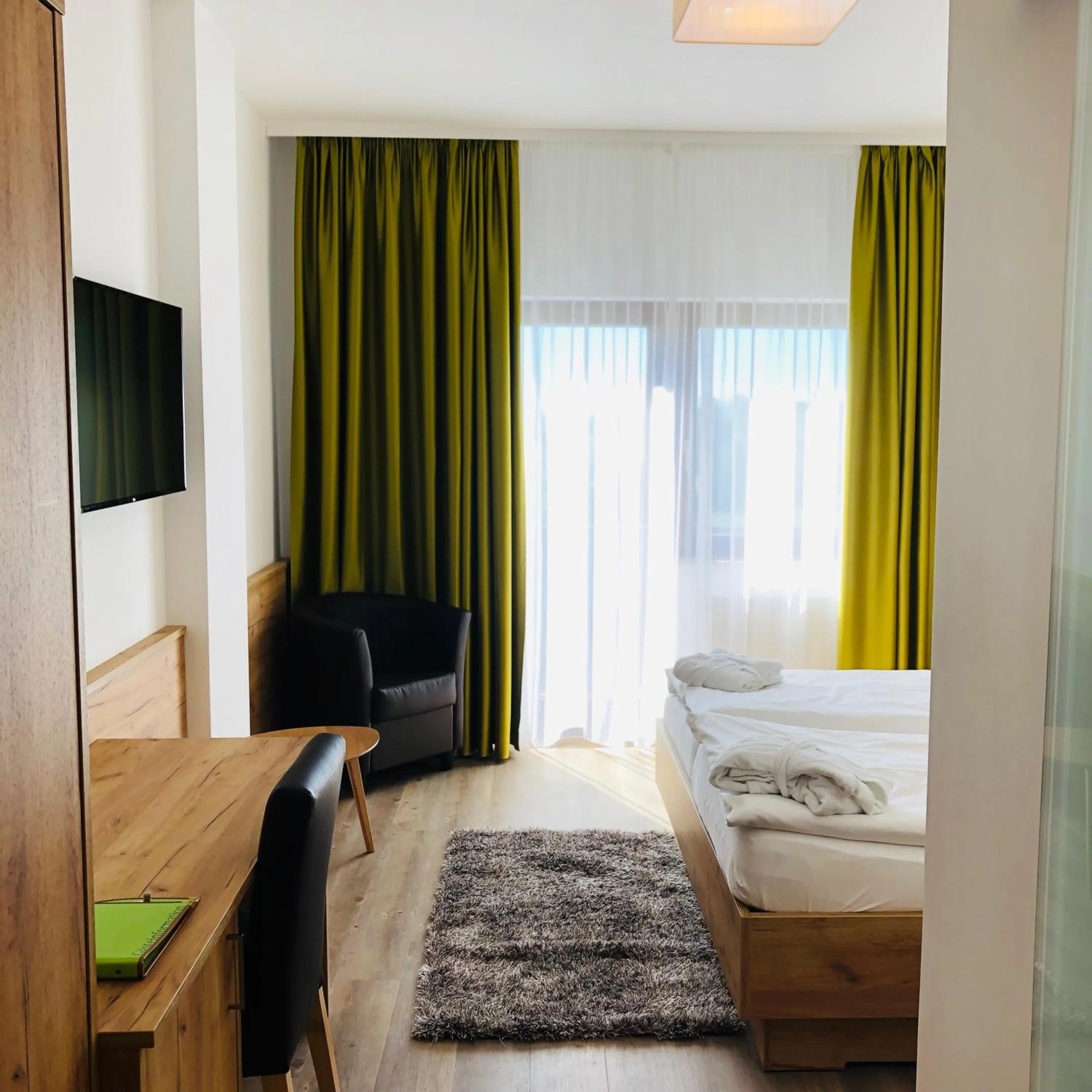 Photo of the whole room, Bed in Wienerwaldhof Rieger