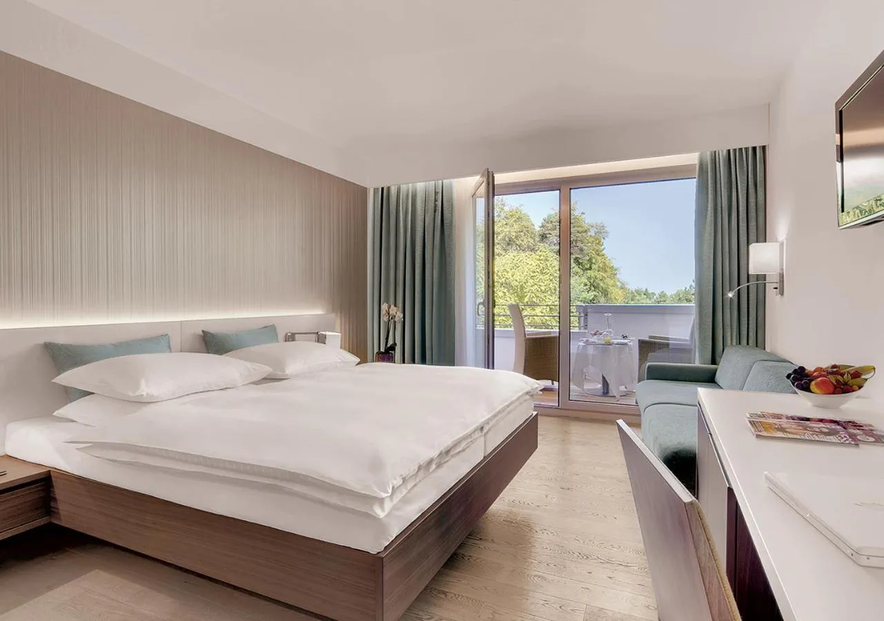 Bed in Hotel Stoiser