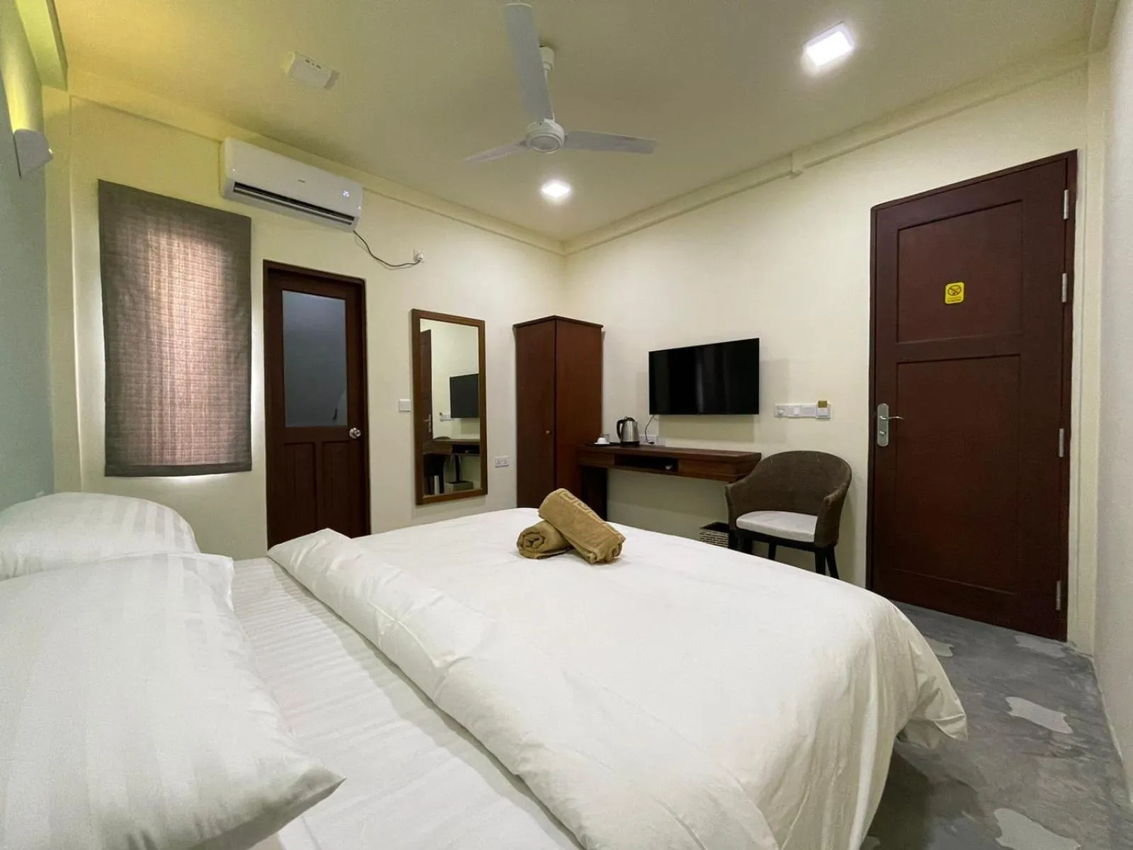 Bed in Courtyard Maldives