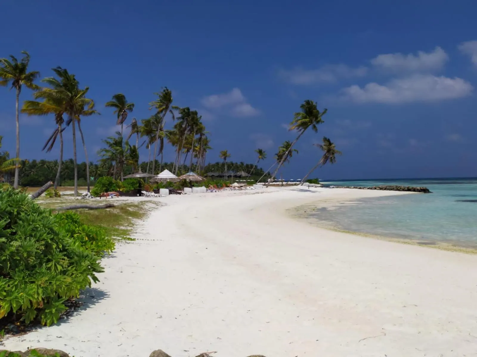 Beach in Courtyard Maldives