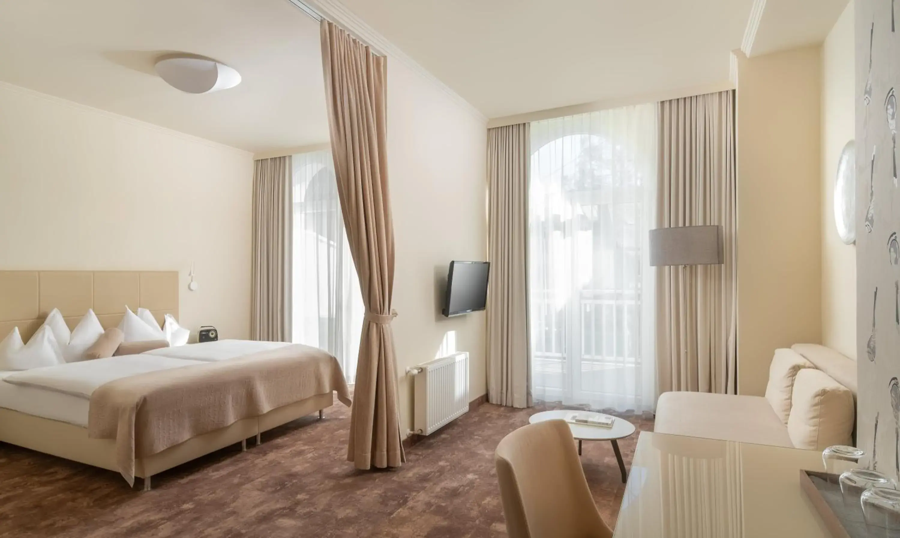 Standard Plus Double Room in Hotel Post Wrann Standard Plus Double Room in Hotel Post Wrann