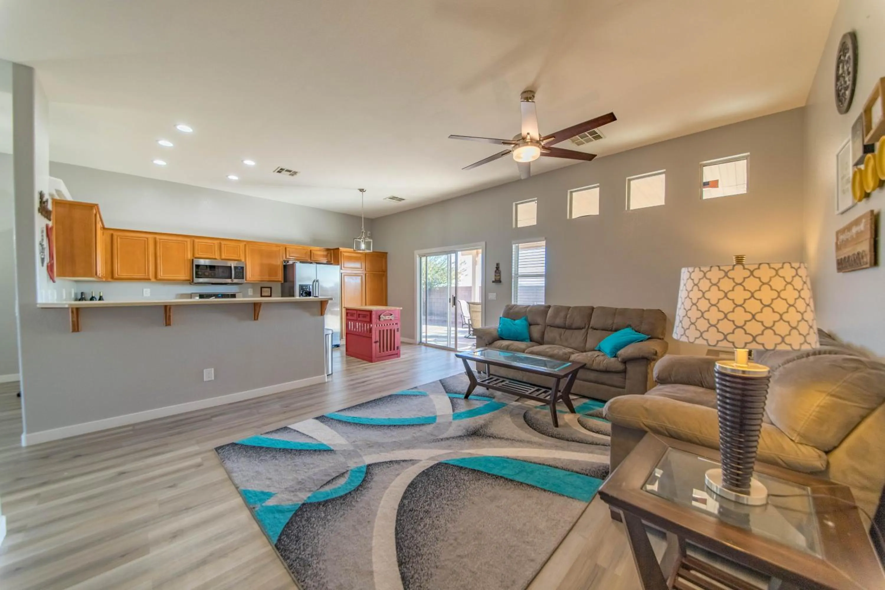Three-Bedroom House in Gorgeous Las Vegas home with RV parking