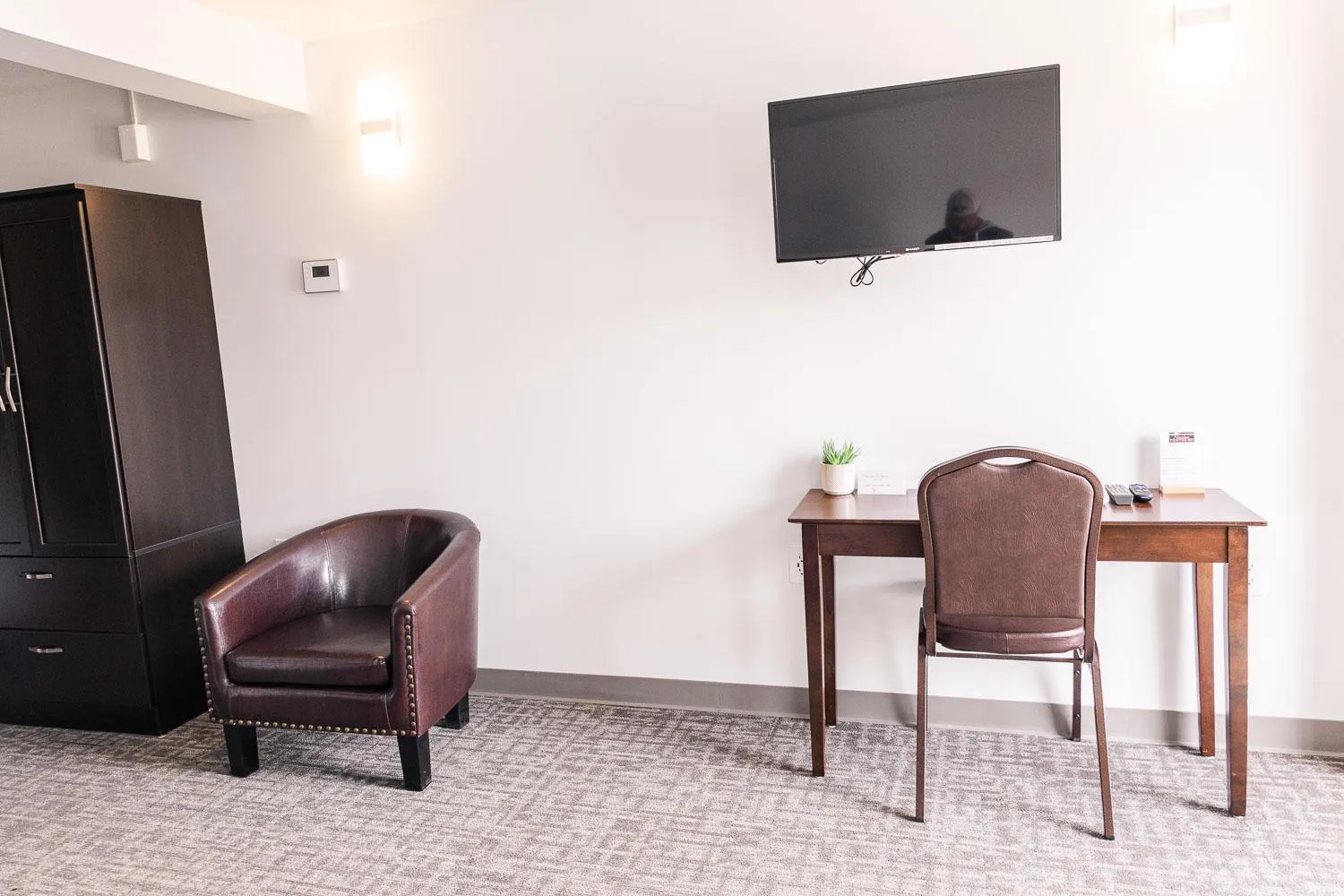 BBQ facilities in Alaska Frontier Inn