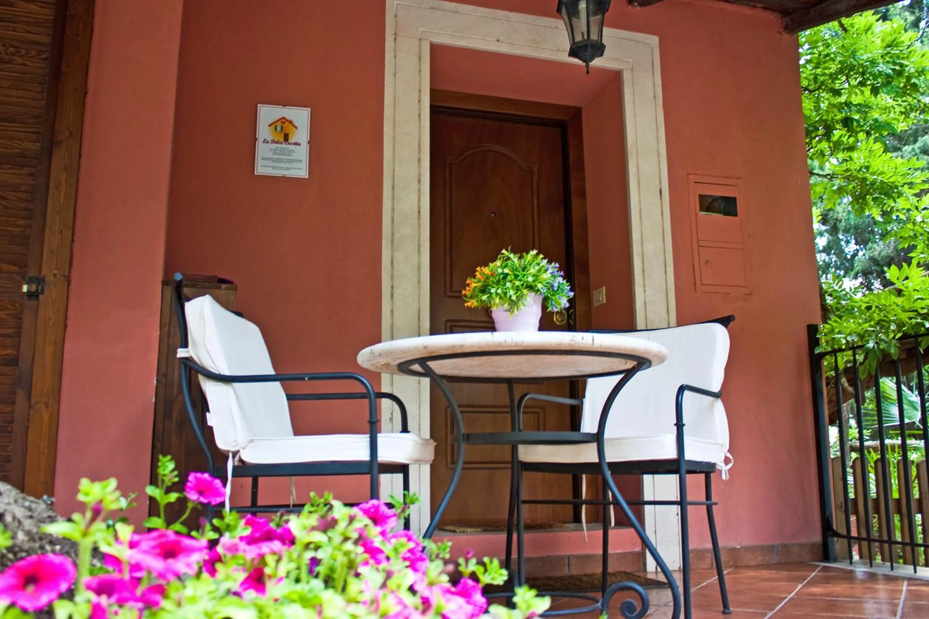 Facade/entrance in La Dolce Casetta