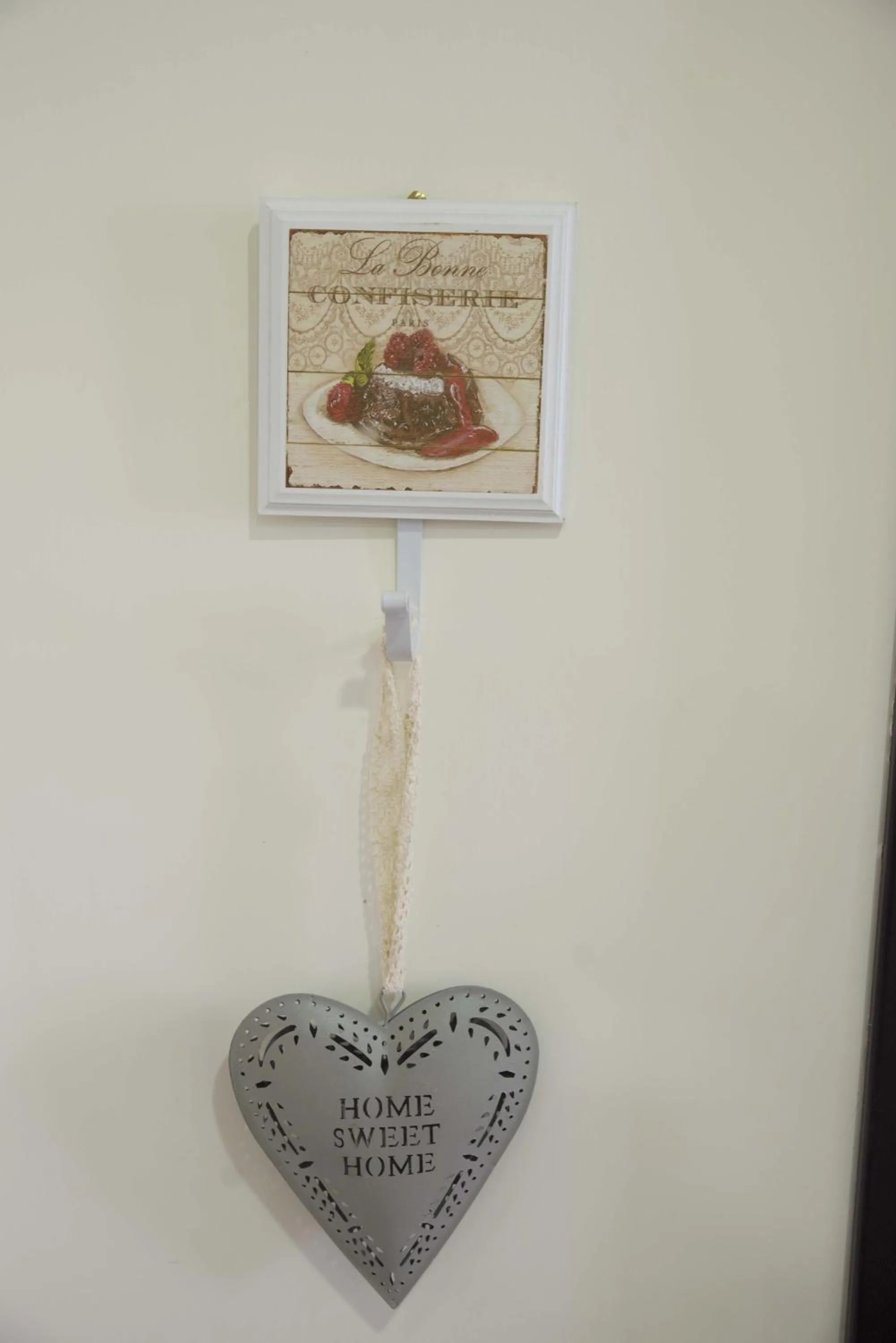 Decorative detail in La Dolce Casetta