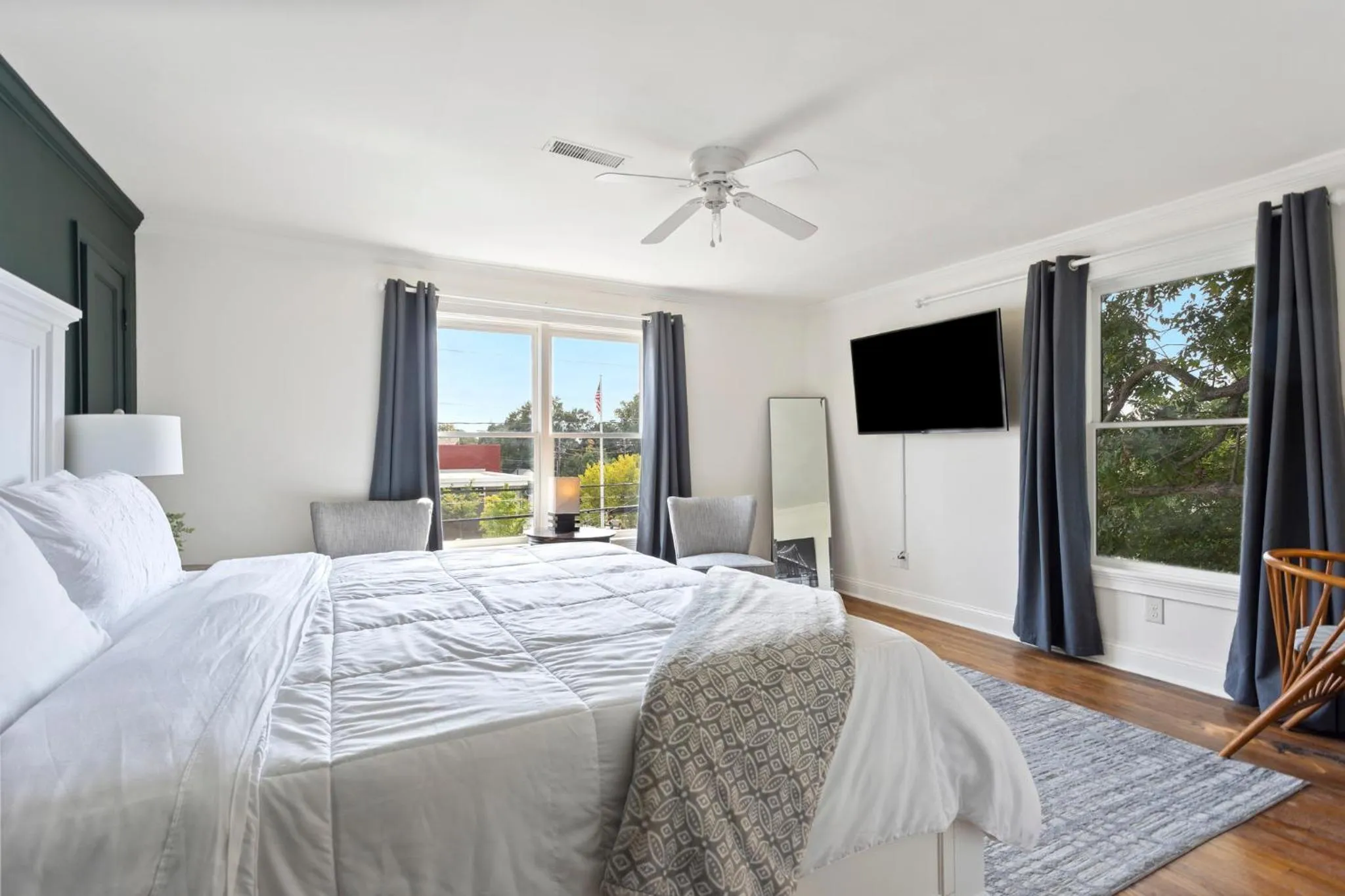 Bed in The Dobbs Atlanta Beltline - Luxury & Location, 1 Mile to Downtown Atlanta