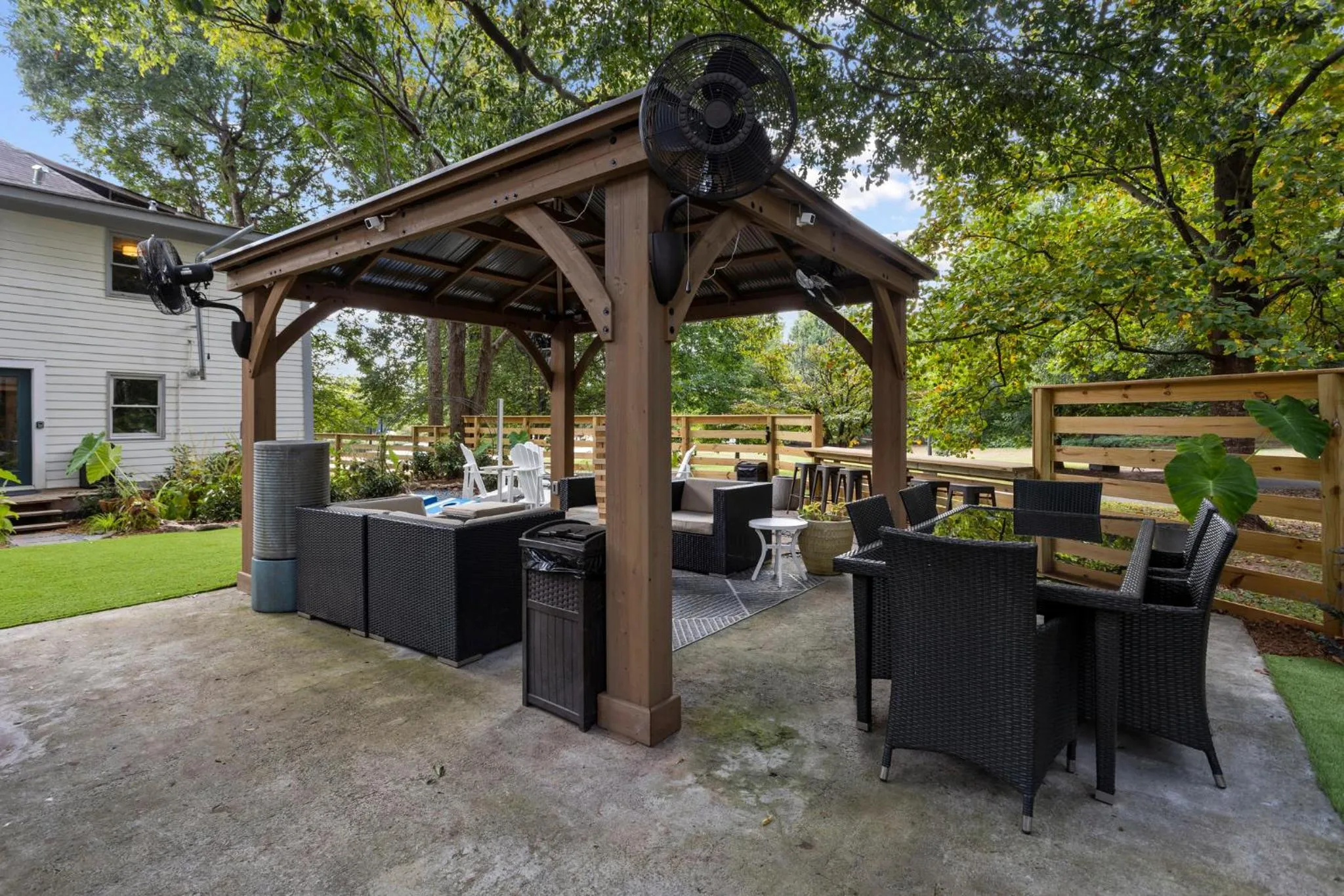 The Dobbs Atlanta Beltline - Luxury & Location, 1 Mile to Downtown Atlanta