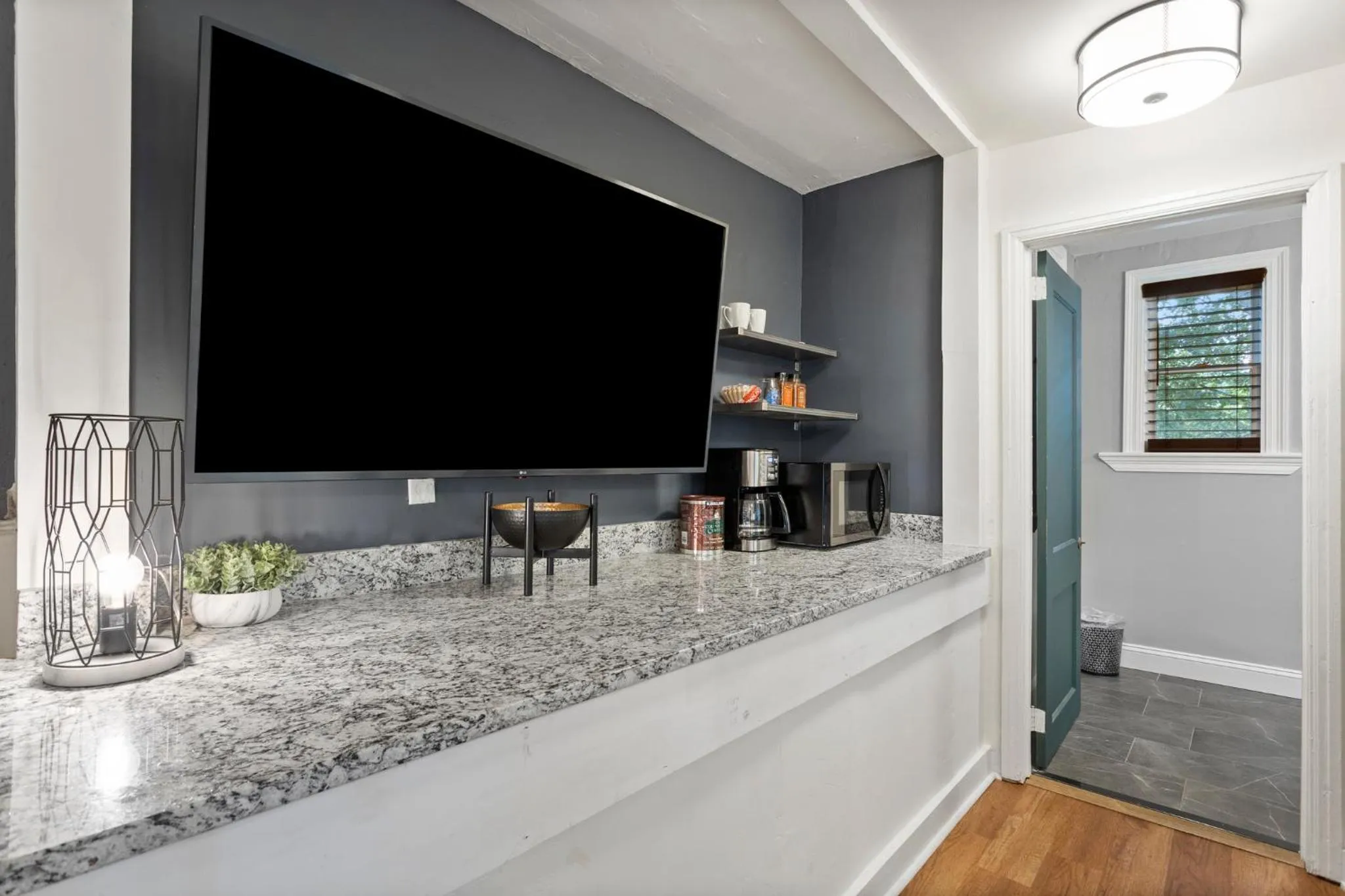 The Dobbs Atlanta Beltline - Luxury & Location, 1 Mile to Downtown Atlanta