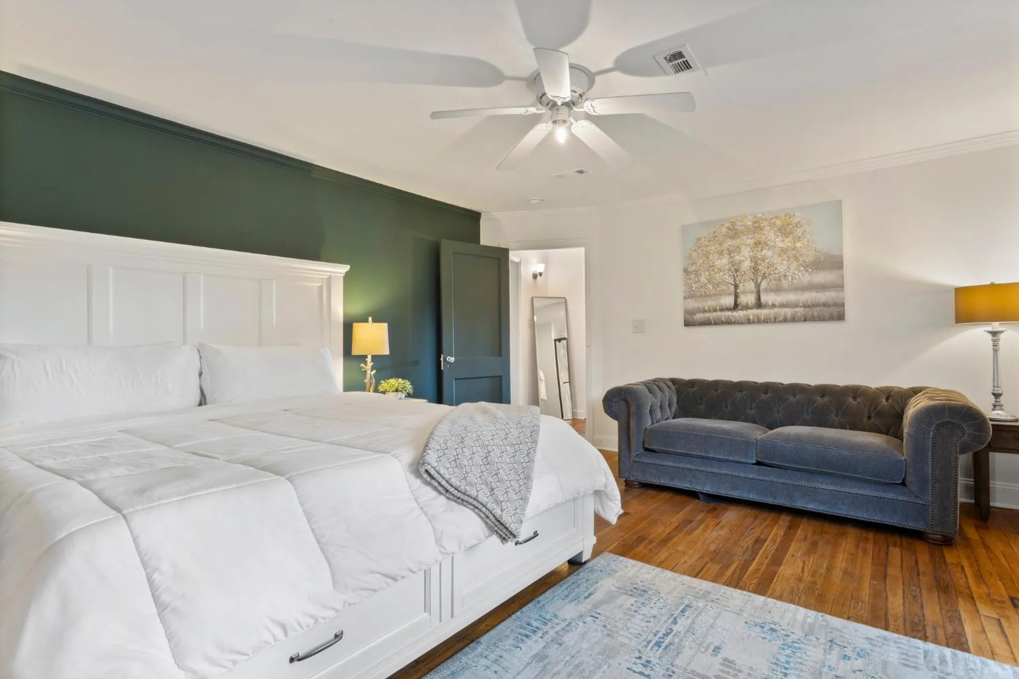 Bed in The Dobbs Atlanta Beltline - Luxury & Location, 1 Mile to Downtown Atlanta