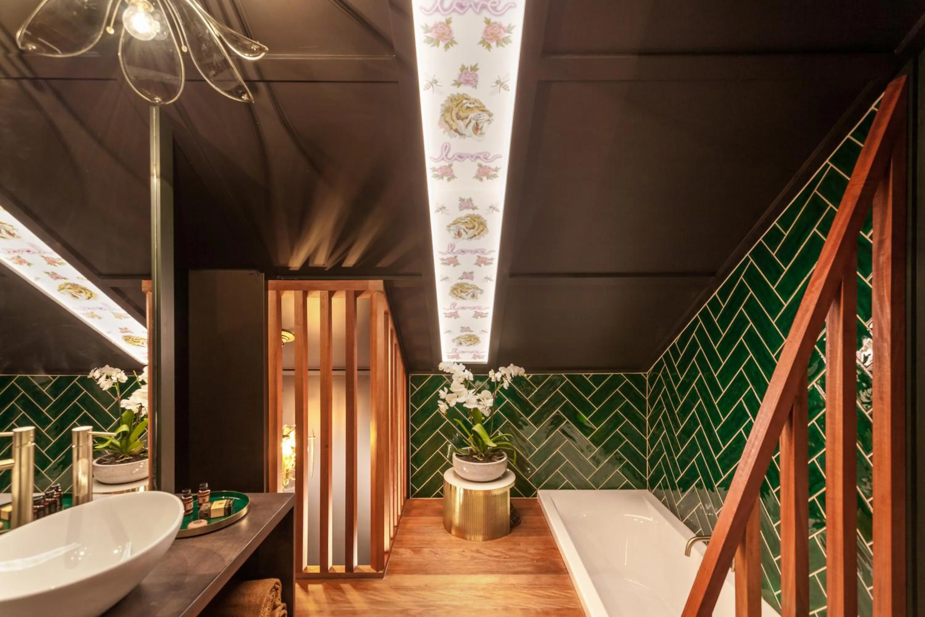 Bathroom in The Barn, designers dream beach hideaway