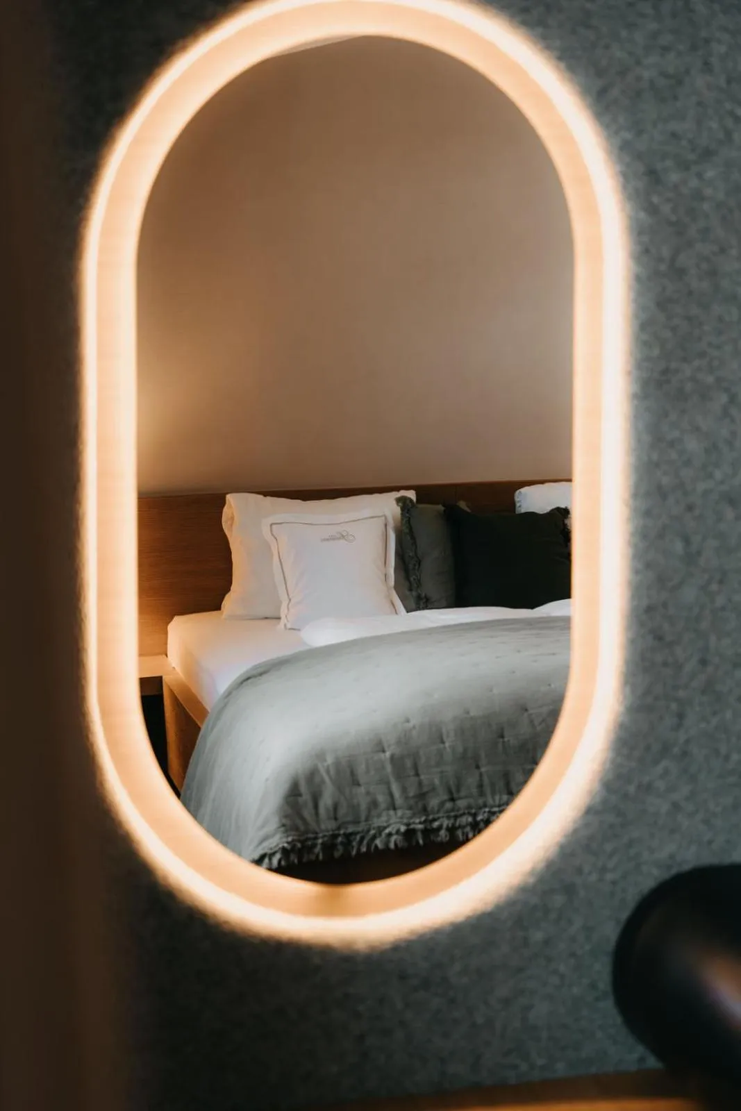 Bed in Strasserwirt - Ansitz zu Tirol