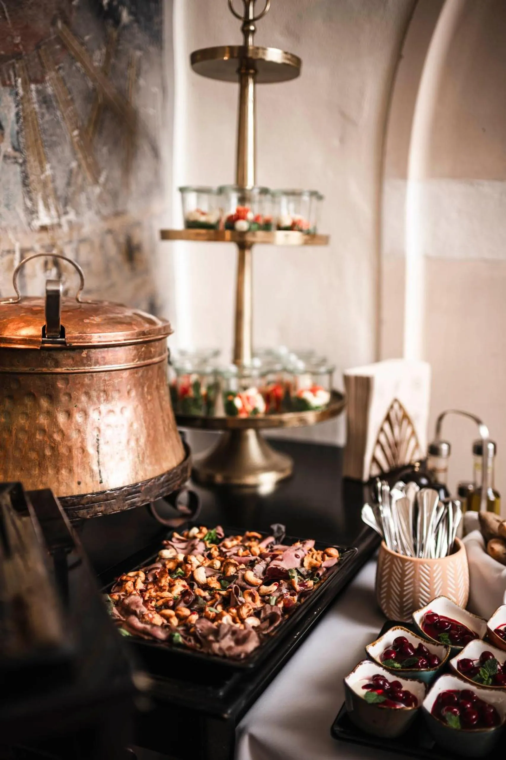 Food and drinks in Strasserwirt - Ansitz zu Tirol