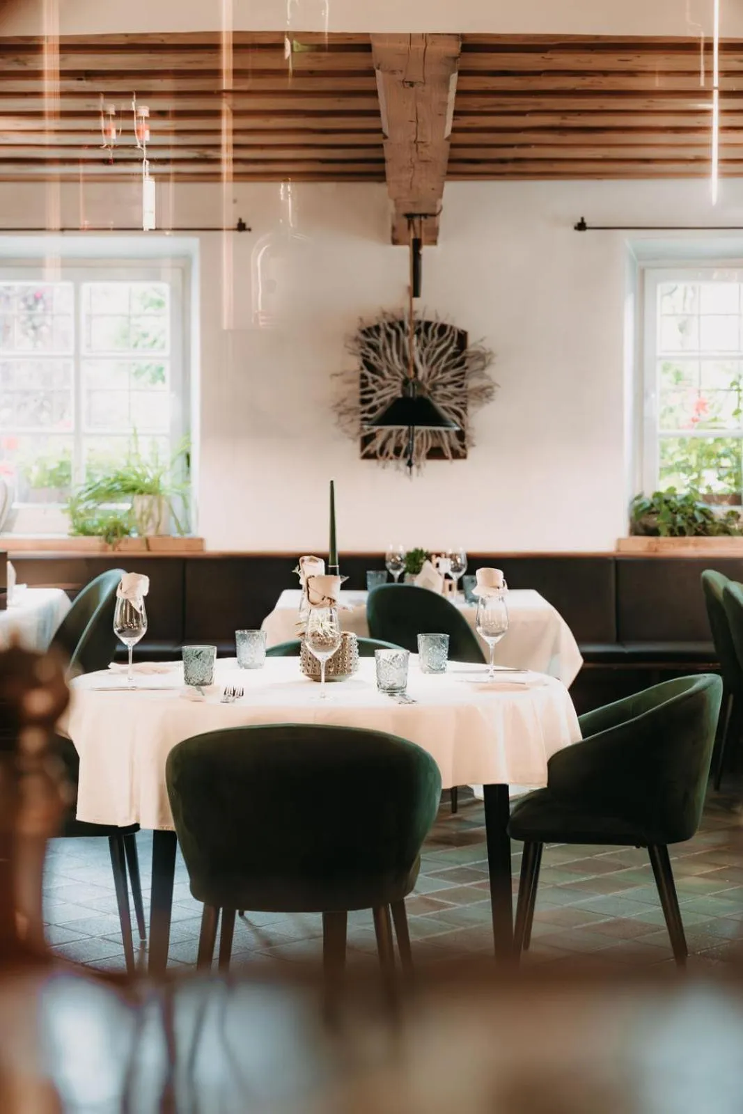 Restaurant/places to eat in Strasserwirt - Ansitz zu Tirol