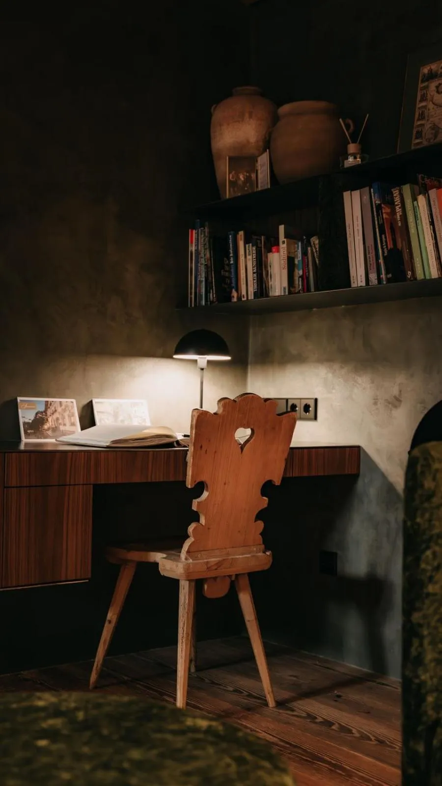 Library in Strasserwirt - Ansitz zu Tirol