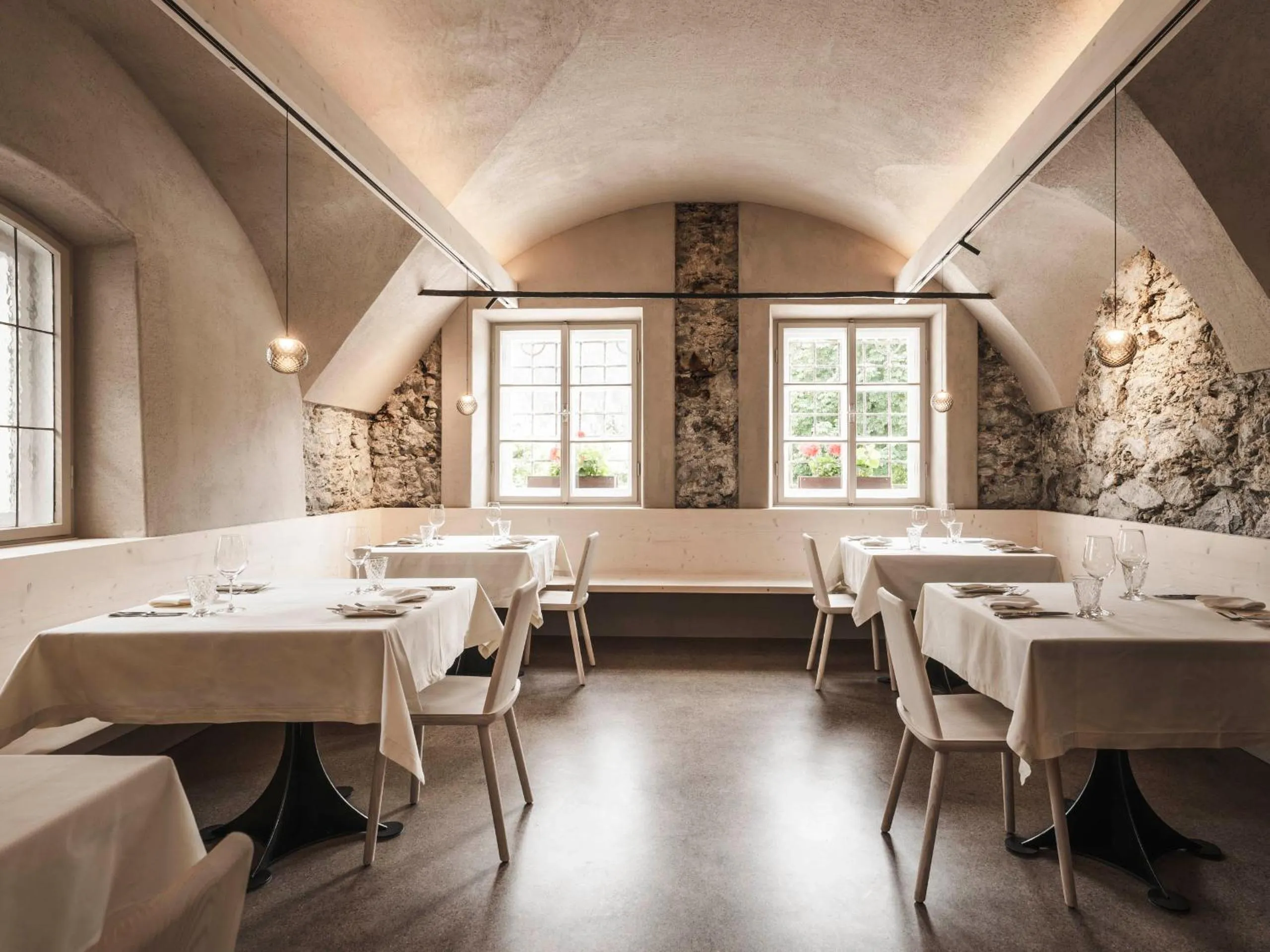 Restaurant/places to eat in Strasserwirt - Ansitz zu Tirol