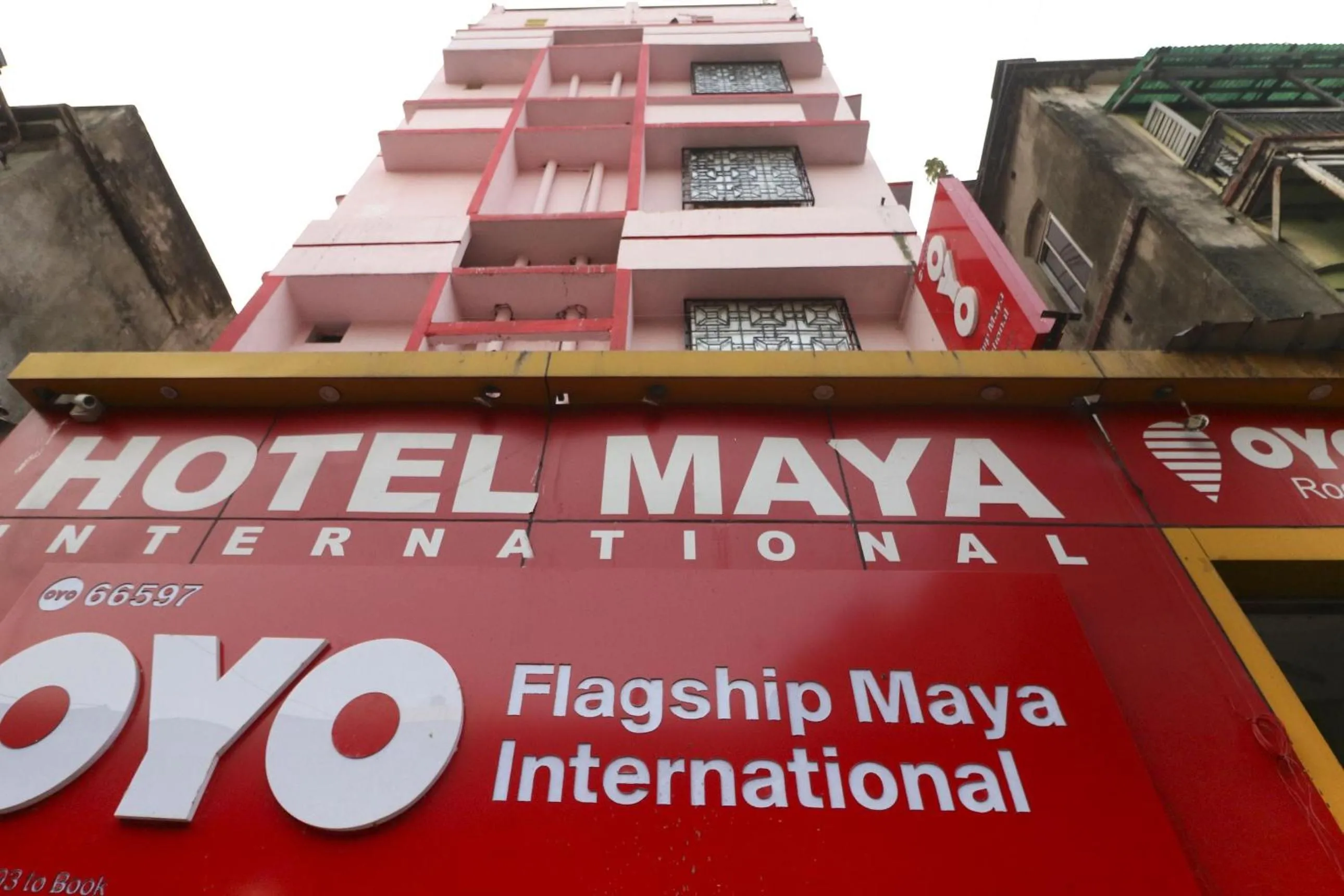 Facade/entrance in Hotel O Home Cozy Studio Collage Square Hotel Maya International Near St. Thomas's Church