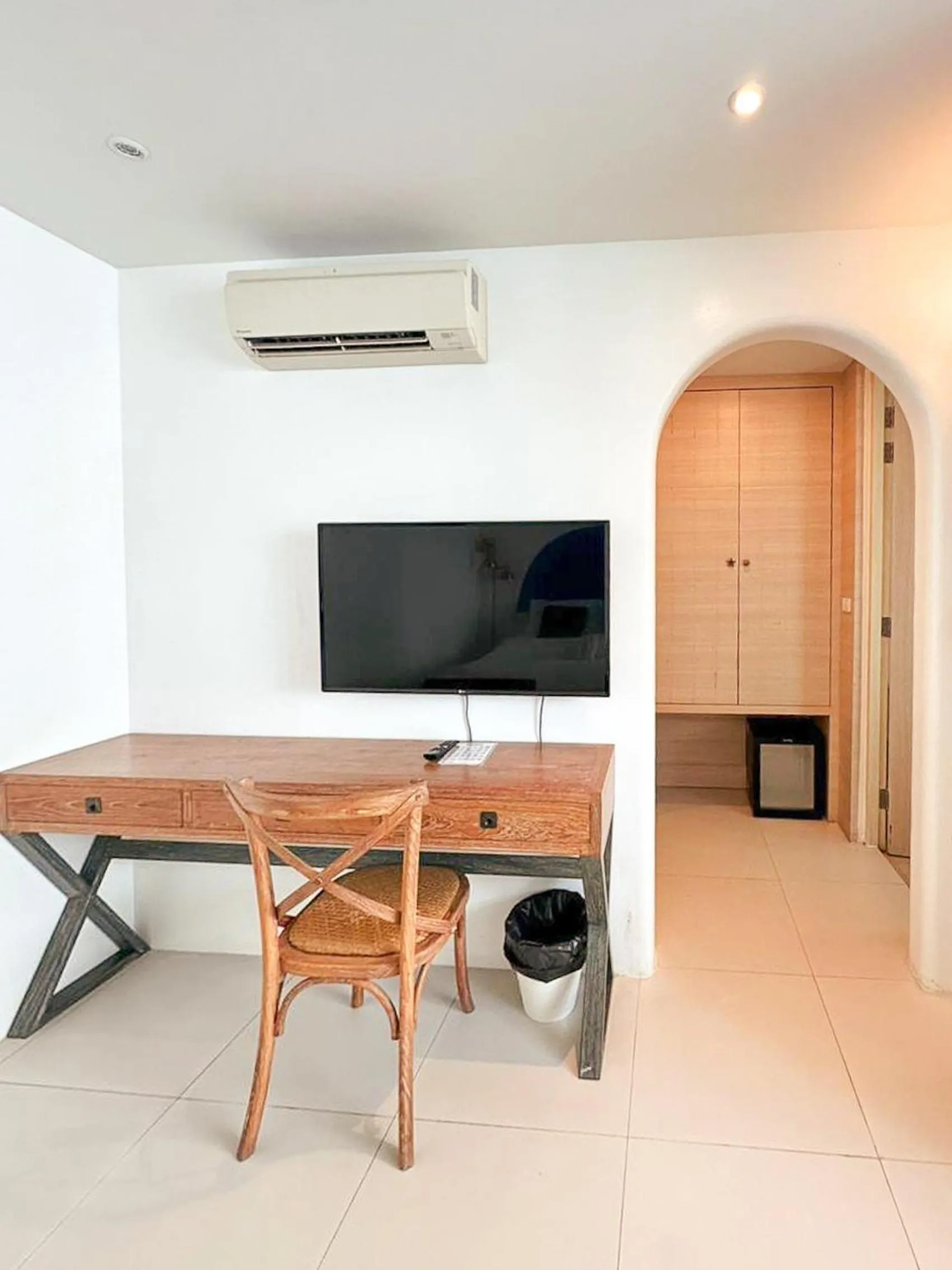 TV and multimedia in Costa Beach Residence & Jacuzzi